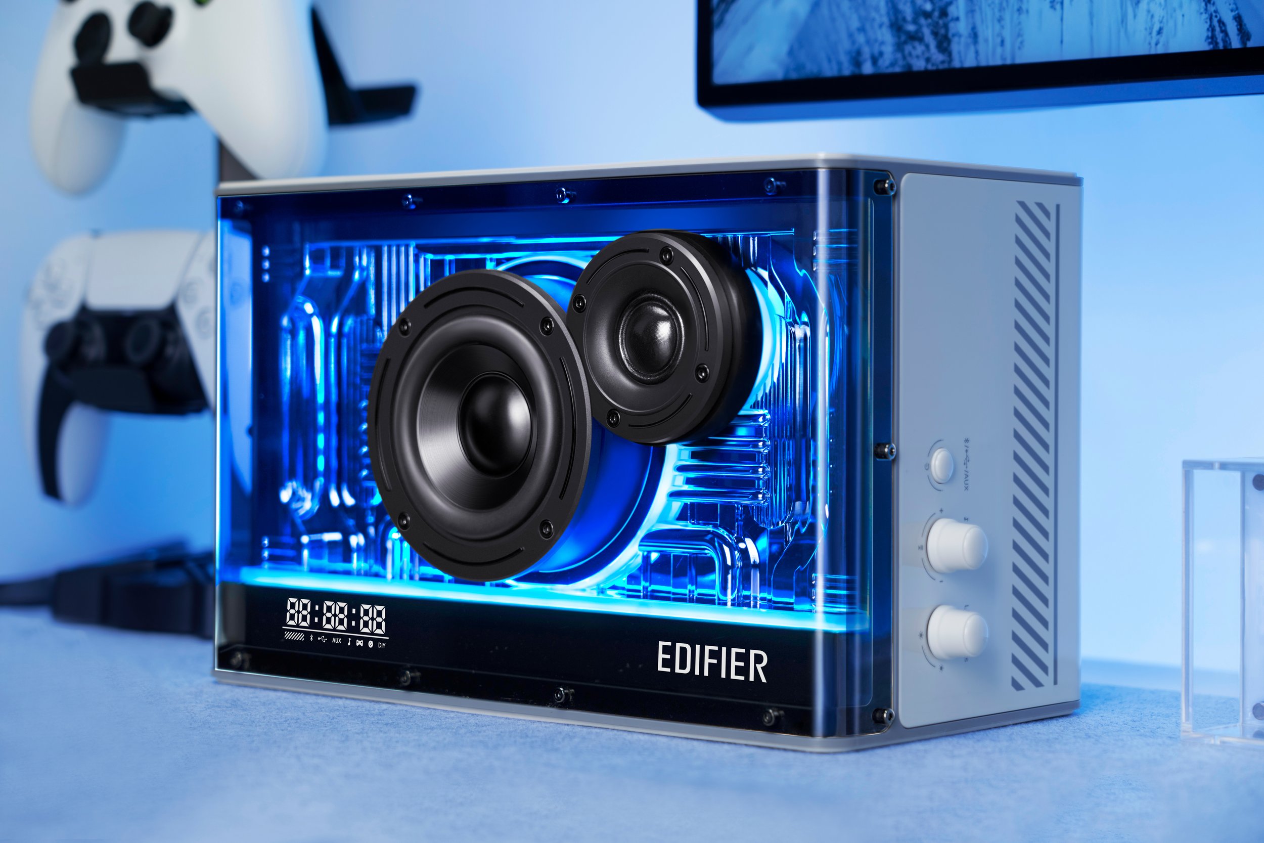 Introducing the Amazing Edifier QD35 Bluetooth Speaker