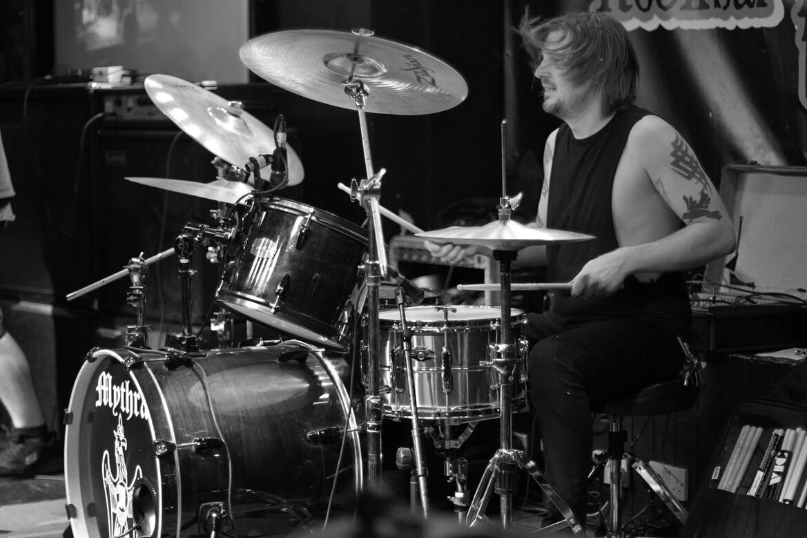 📸: Ian Coult

#drum #drums #drummer #drummers #drumming #drumlife #drummersofinstagram #drumlessons #drumlesson #drumtutor #drumteacher #music #musician #musicians #gig #band #show #rock #rockband #rockmusic #live #livemusic #2023 #play #love #work