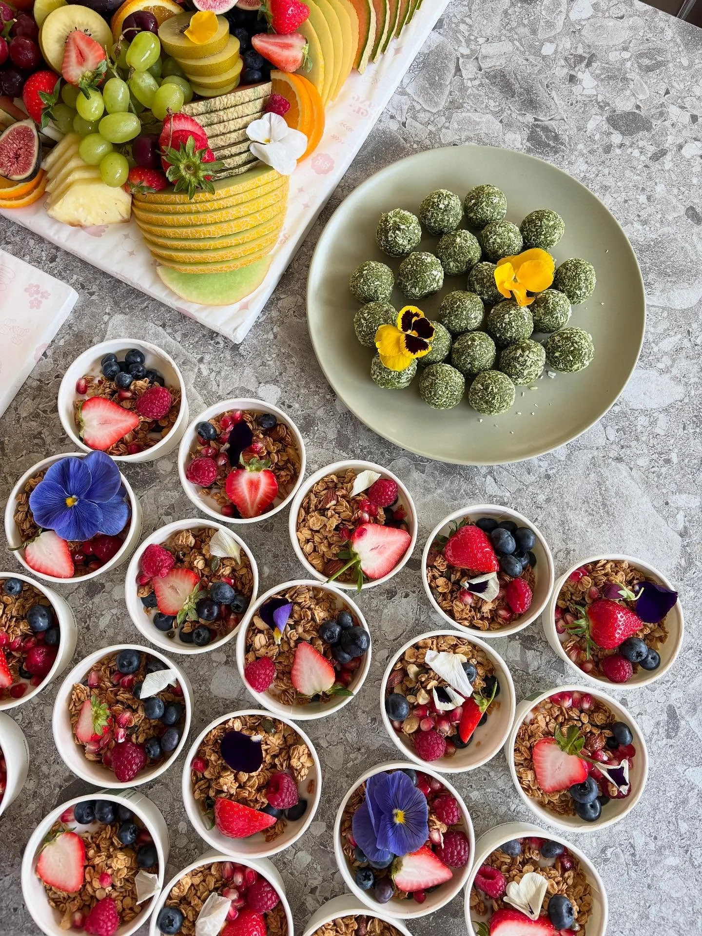 introducing our matcha menu!

we created a bespoke menu using @jenkimatcha ceremonial grade matcha for guests to enjoy after their Yoga &amp; Matcha Masterclass led by the lovely @m_a_i_z_u 

on the menu was:
🍵💖🥯💫🌿🌸🥑✨🍒💕
- matcha, cashew &amp