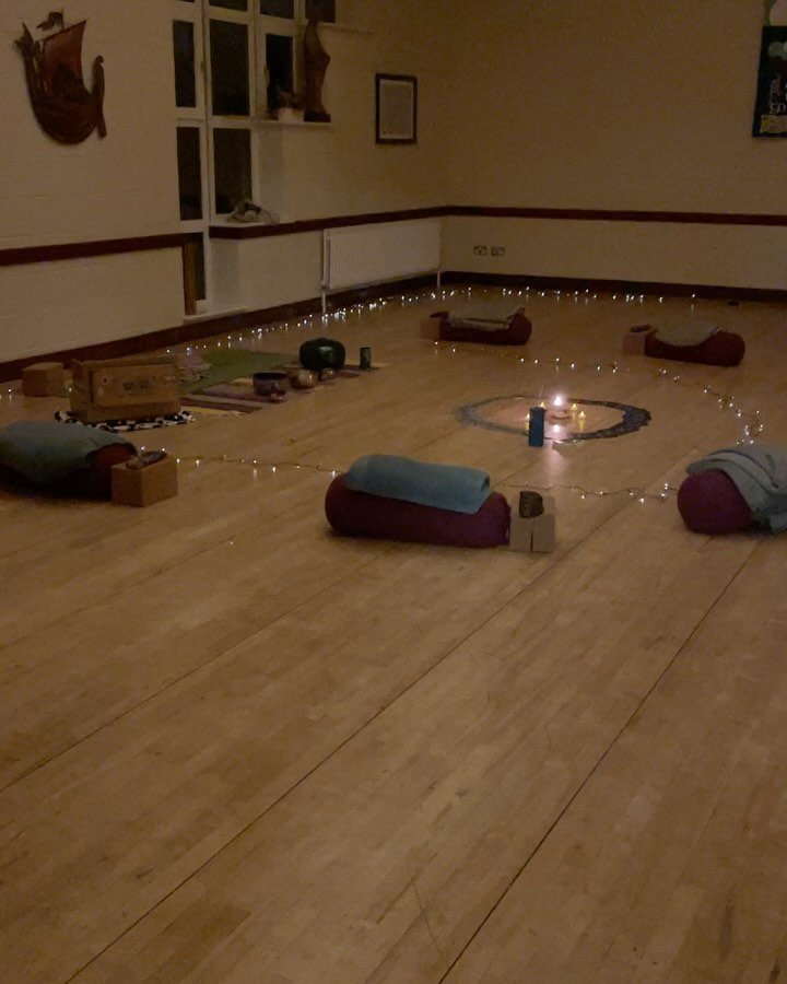 I had a rocky ole day and the minute I started setting up this space I started to feel so much better. As I&rsquo;m setting up I&rsquo;m always thinking about the lovely humans that will arrive soon and hoping that after whatever kind of day or week 