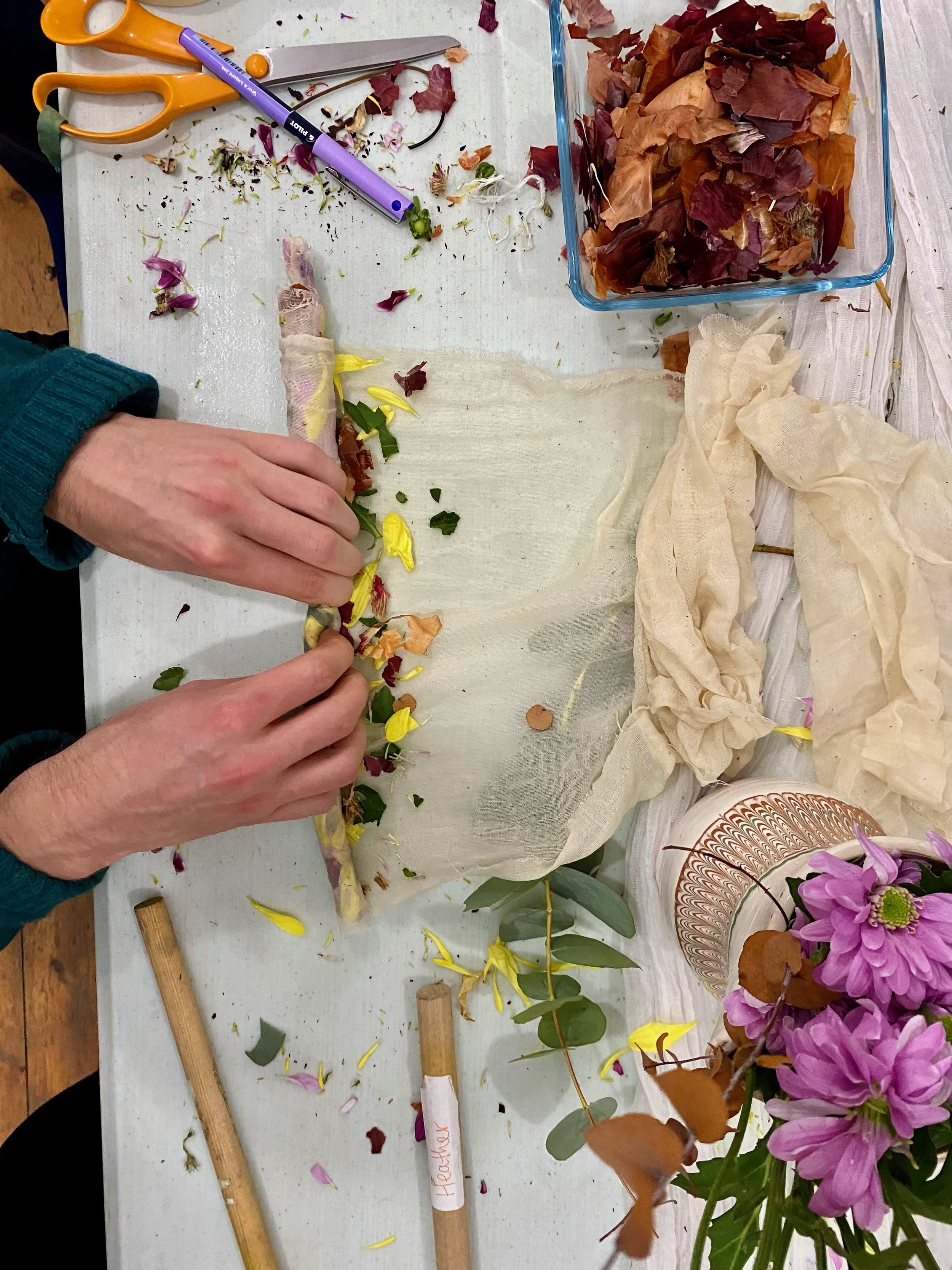 Bundle Dye a Set of Napkins