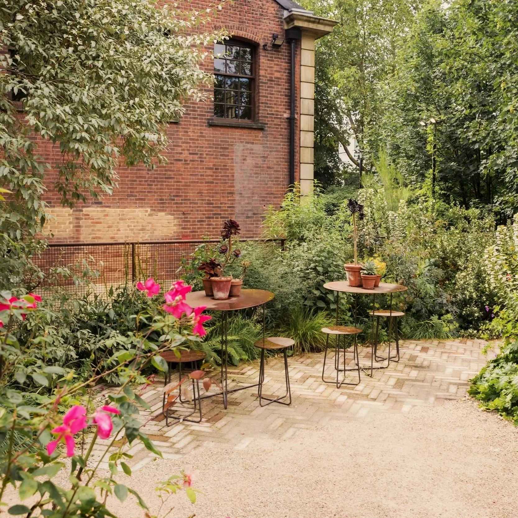 The_Exchange_Garden_Party-25.jpg