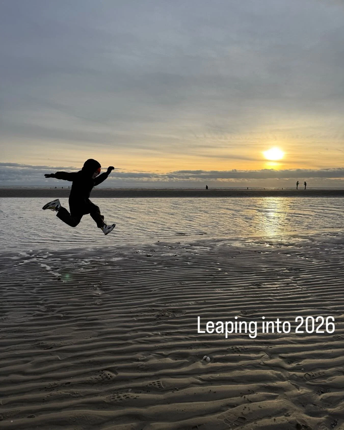 Happy New Year
My youngest and I took the annual NYD Camber visit and it was brilliantly cold crisp and clear

Absolutely perfect start to 2026 

🙏🏼

#nyd