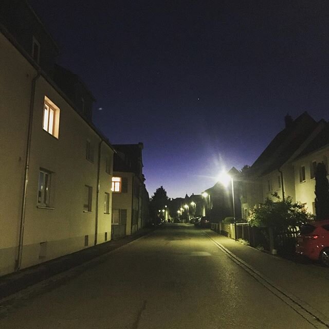 Gute Nacht, Ulm 💫!
#watchthestars #nighttime #dreaming #sleepwell #gutenacht