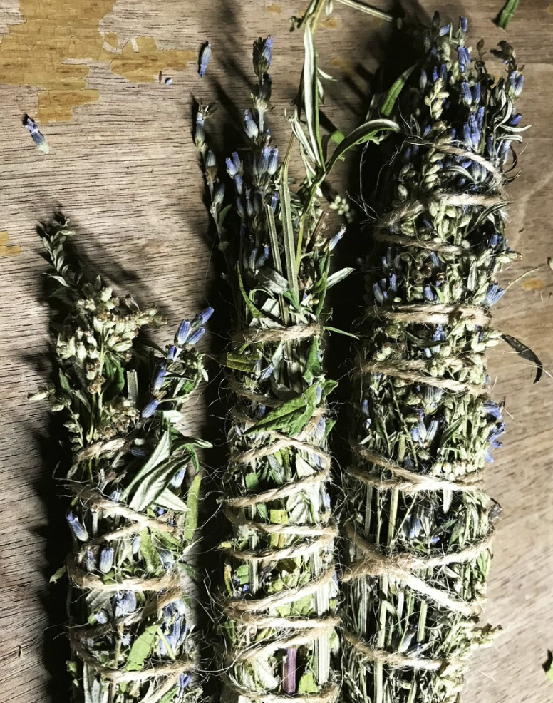 lavender mugwwort bundle.png