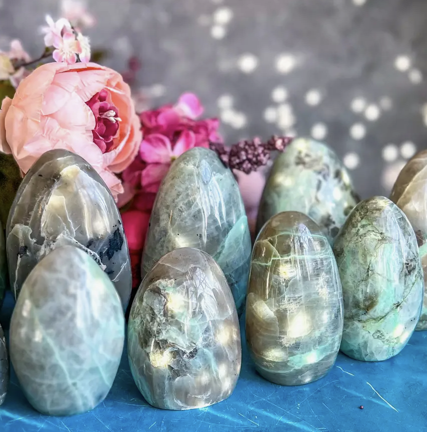 Garnierite Freeforms | Manifest your Highest Good