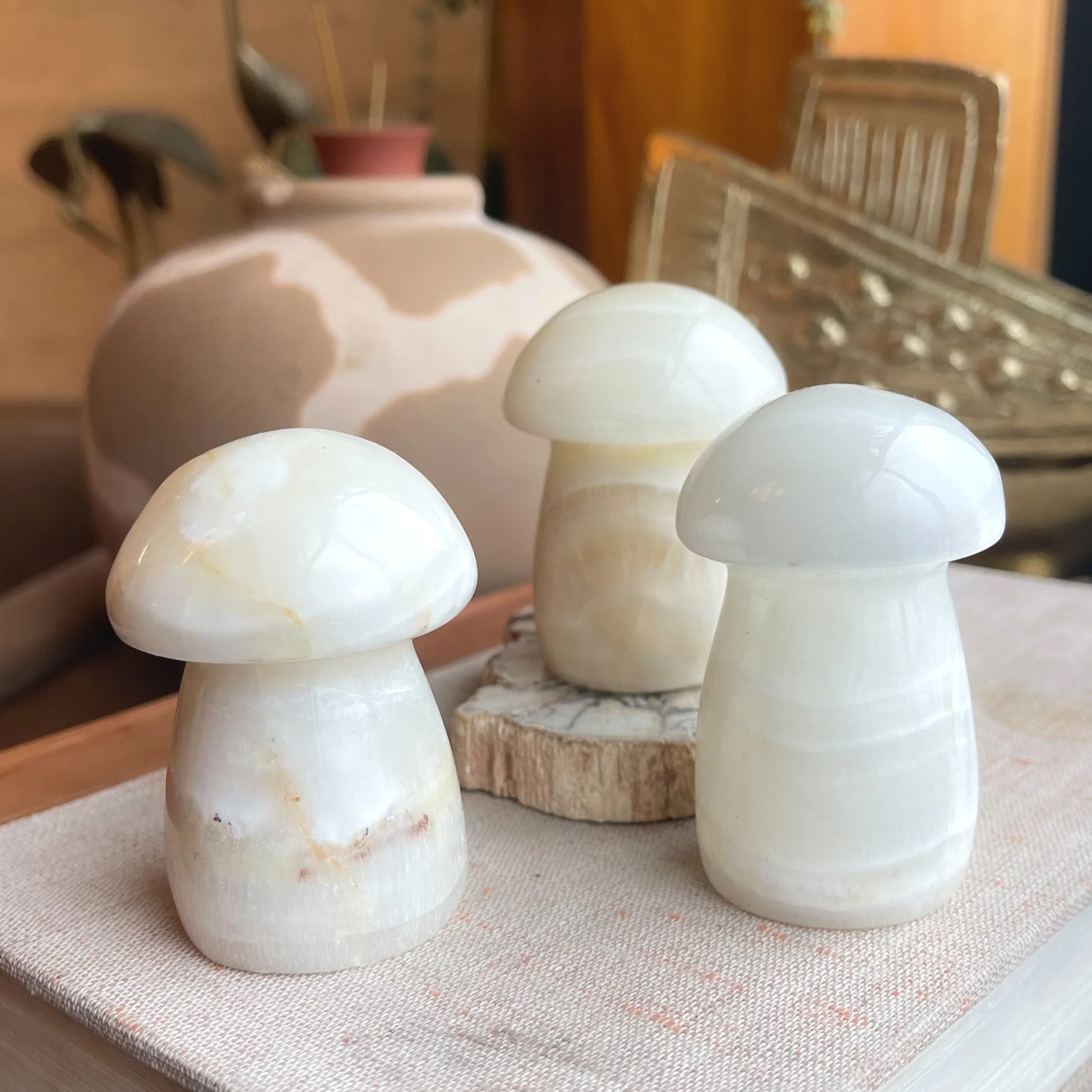 Agate Crystal Mushroom Sculpture | Good Fortune