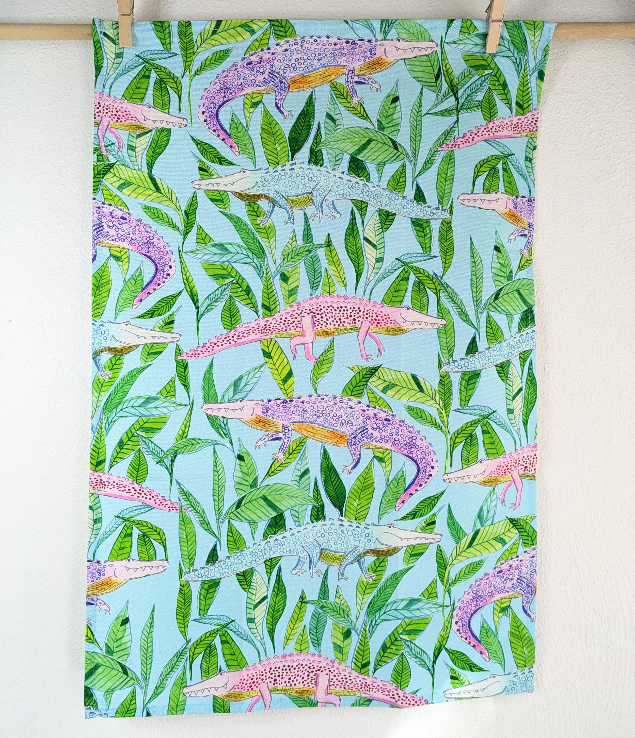 tea towel gators white blue 5.jpg