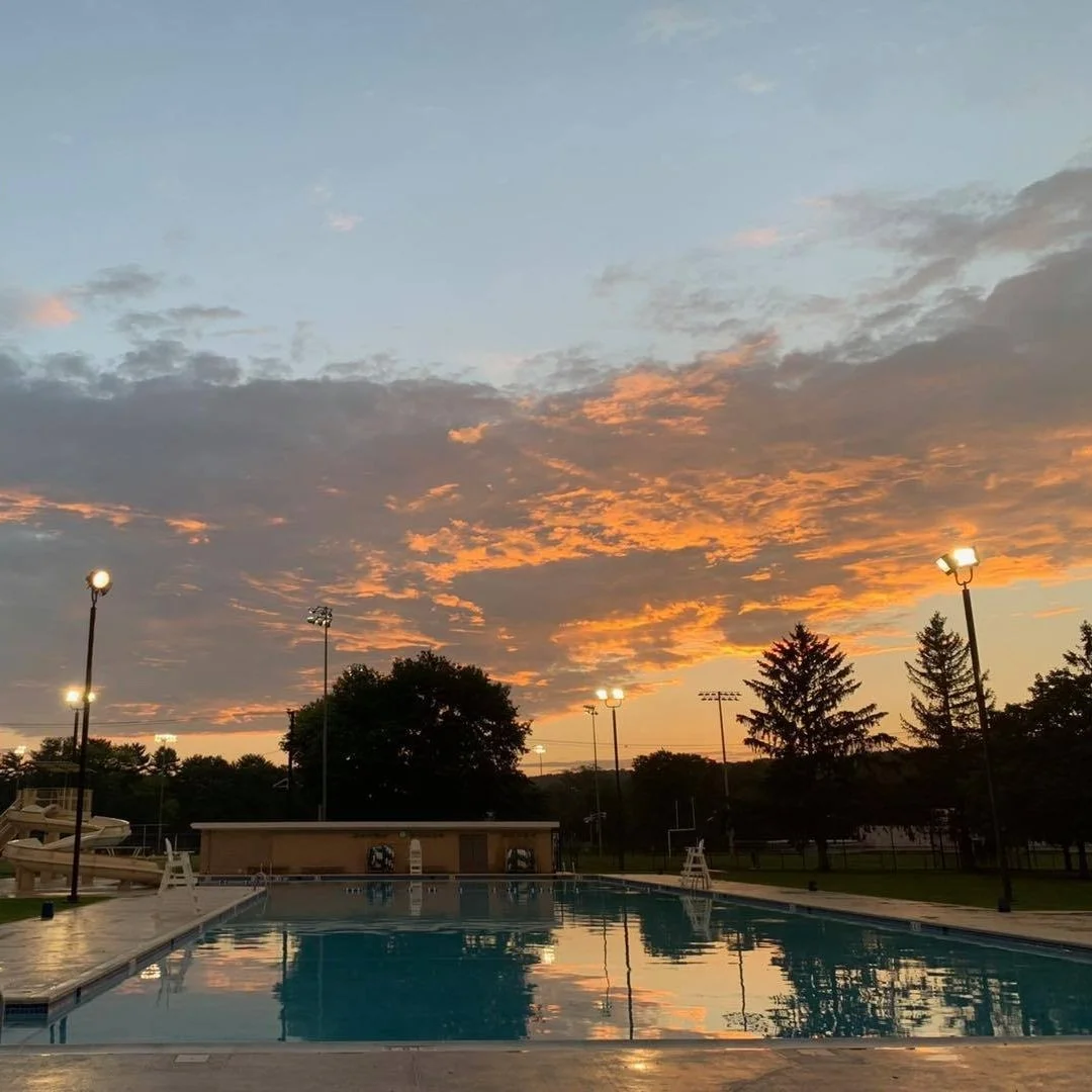 New Year's: Community Pool