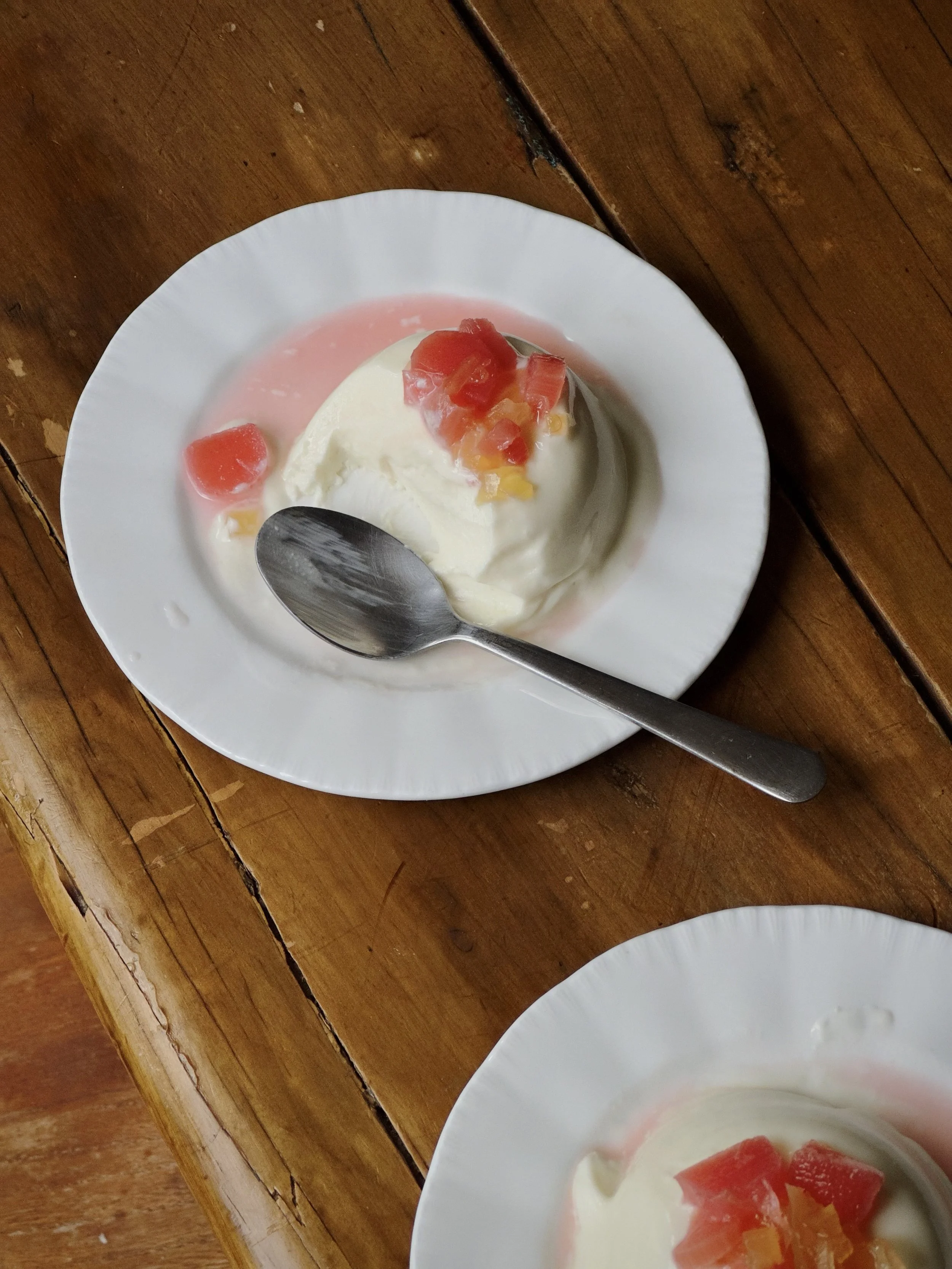 Yoghurt panna cotta with rhubarb and ginger 6.jpeg