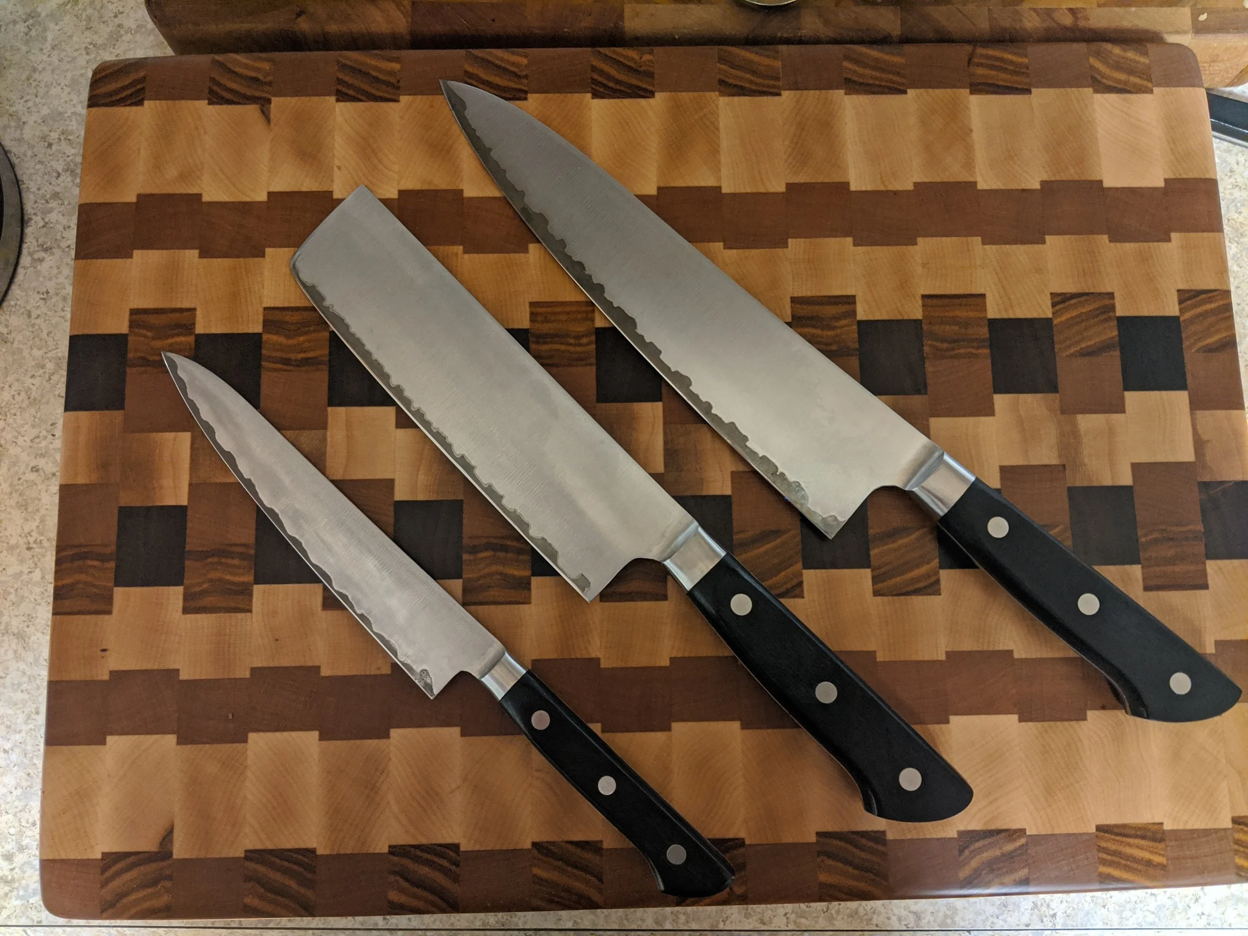 Knife Sharpening and Repair Service