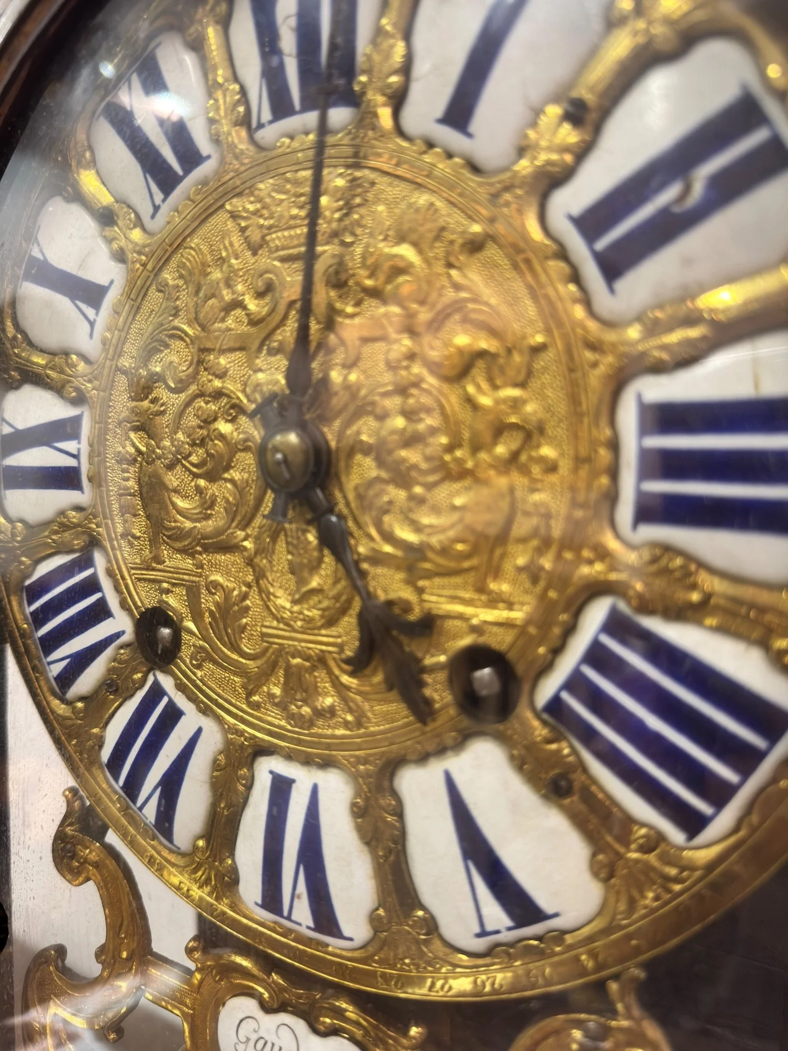 Boulle-style cartel table clock, movement signed Gaudron27.jpg