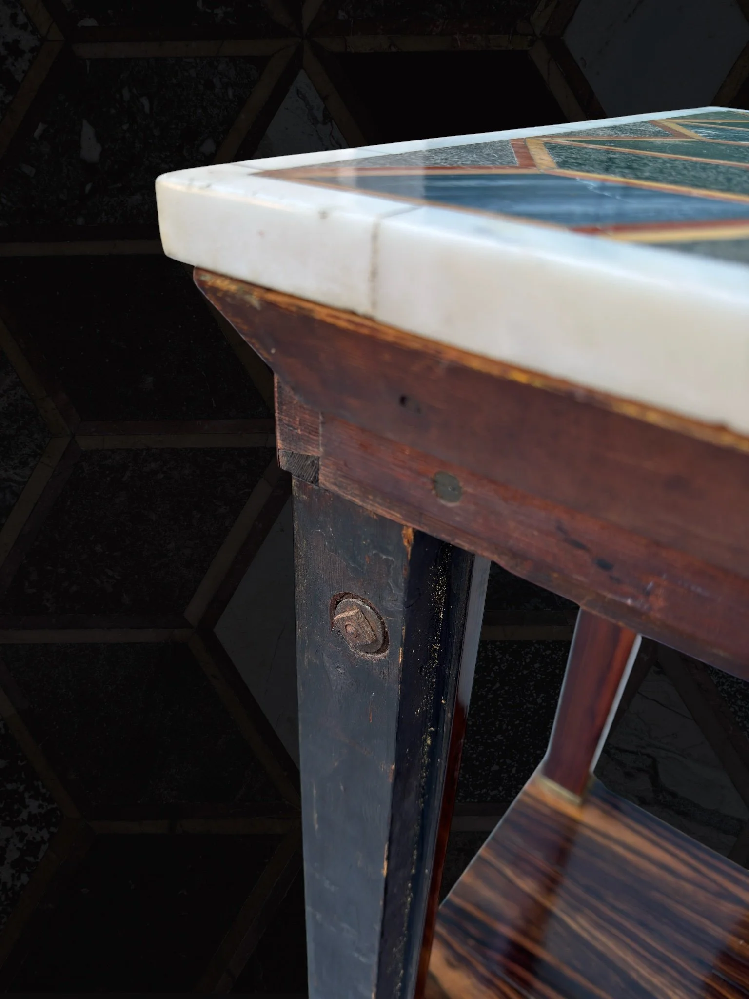 vivioliarteantica_consolle impero con marmo e pietre dure27.jpg