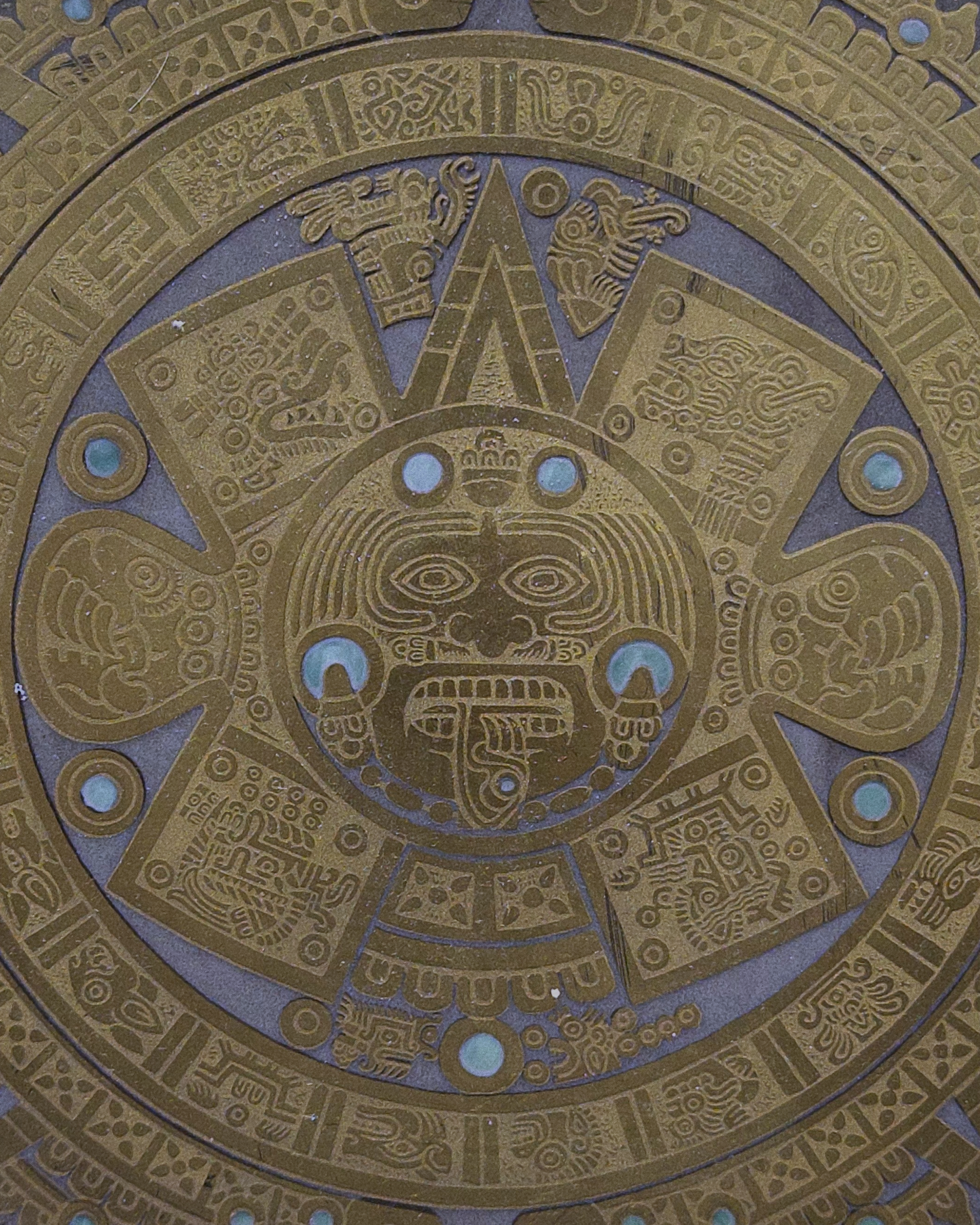 vivioli - piatto azteco (5).png