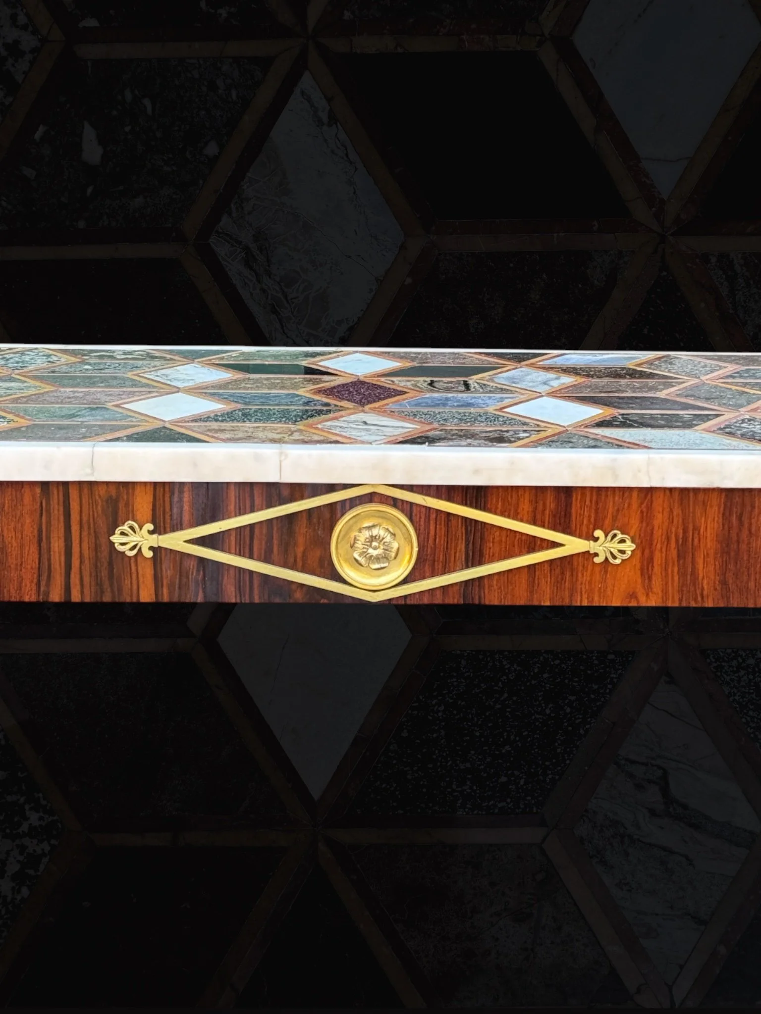 vivioliarteantica_consolle impero con marmo e pietre dure2 (1).jpg