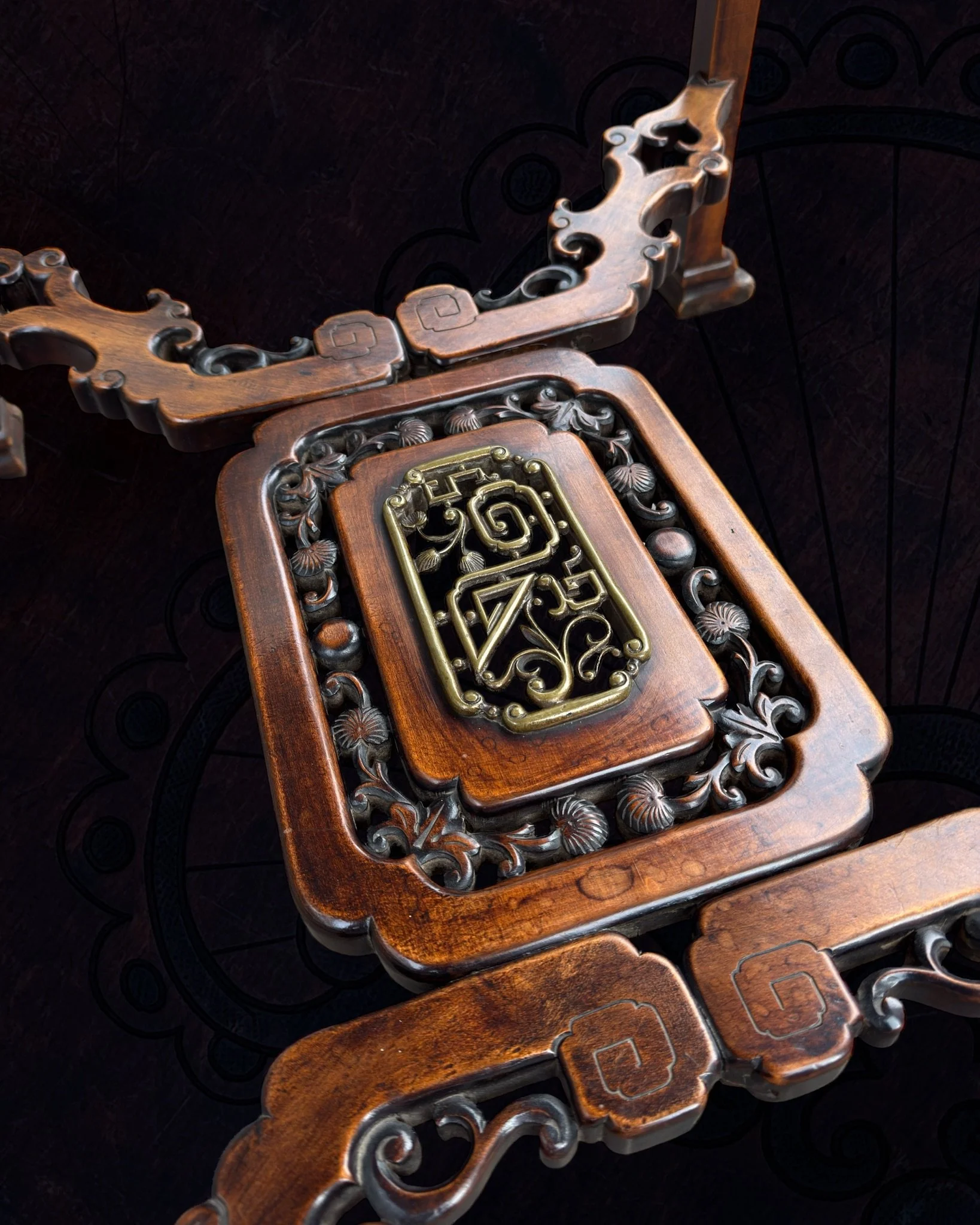 vivioliarteantica_sycamore table with drawer - attributed to gabriel viardot2.jpg