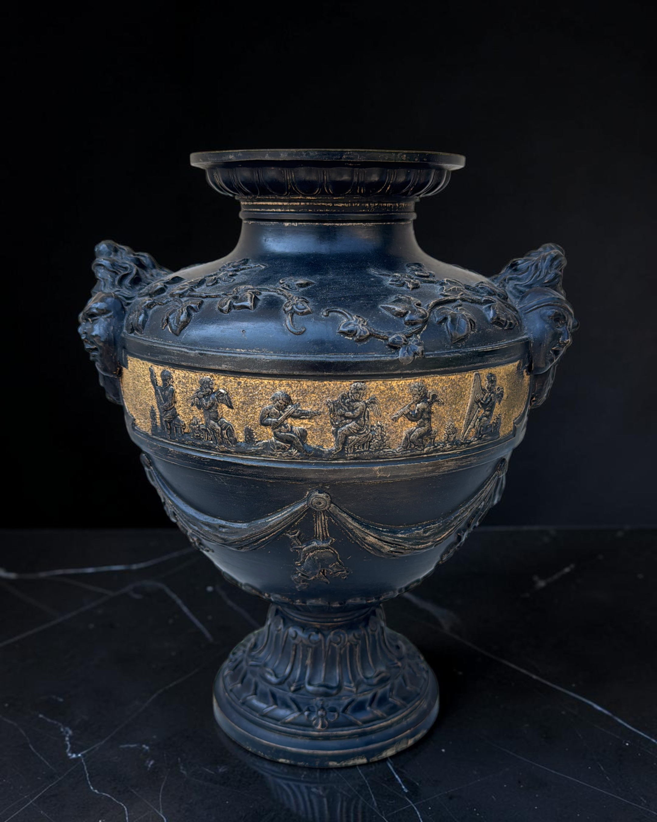 vaso nero.png