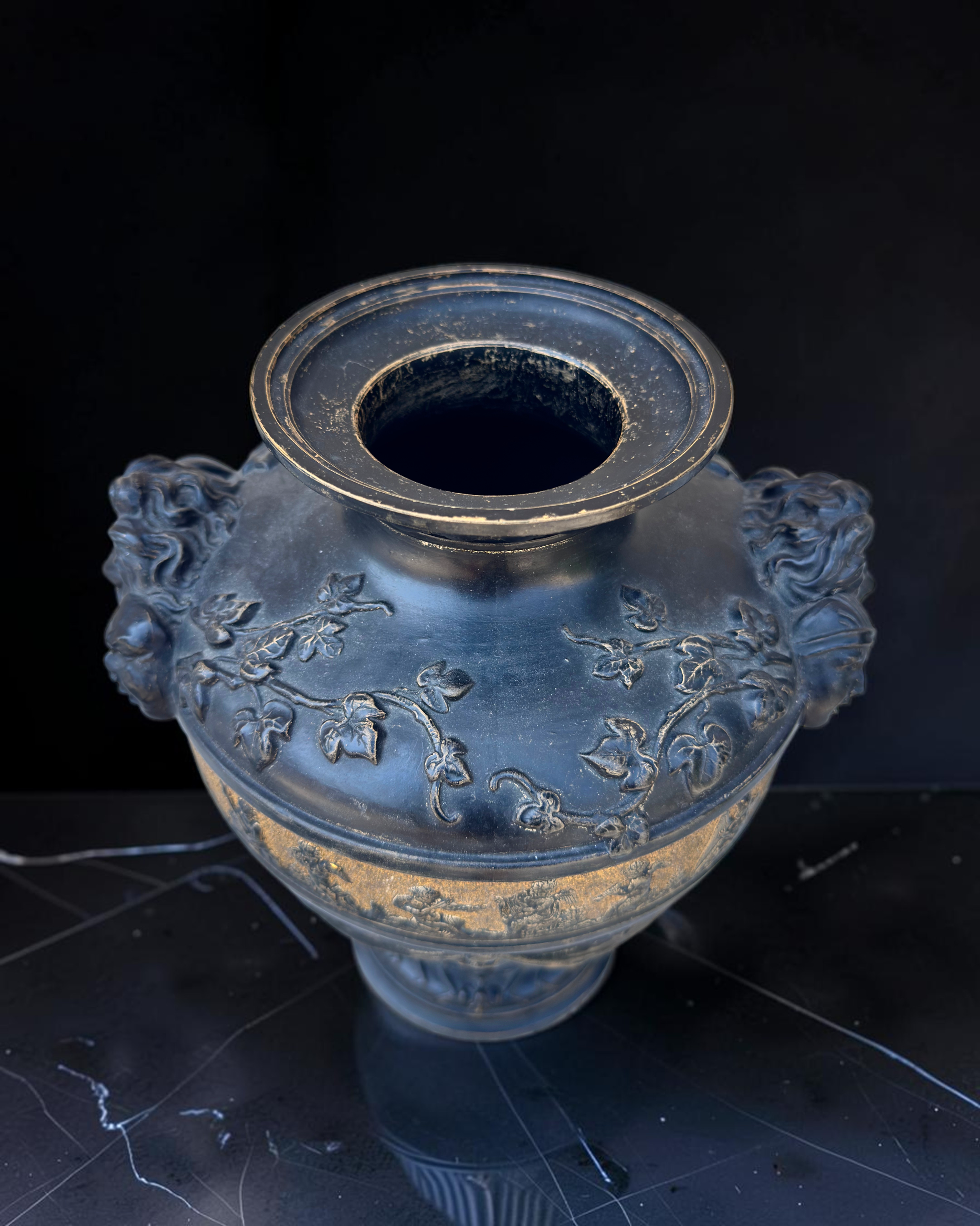 vaso nero (1).png