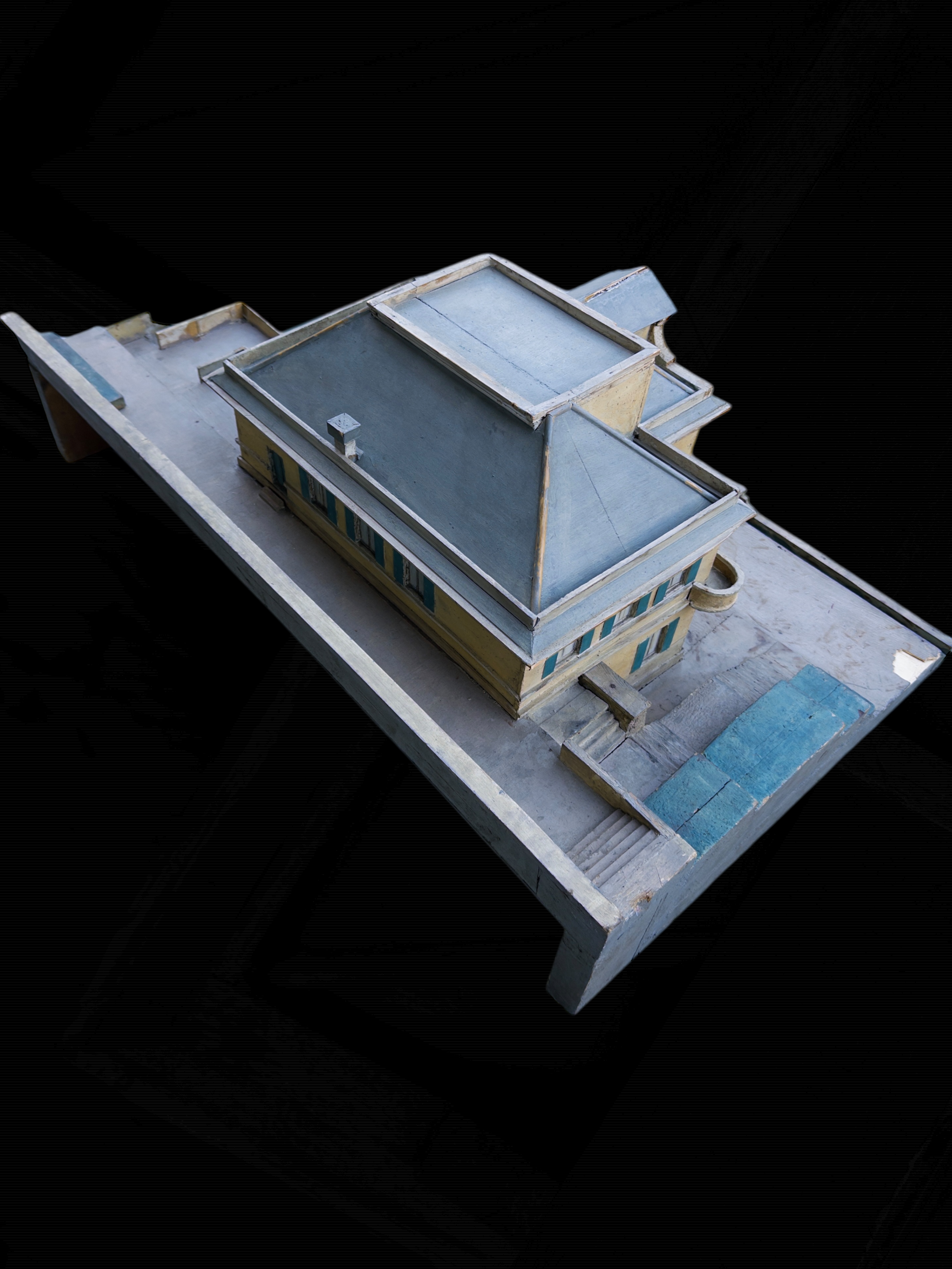 A maquette of an italian villa in the italian riviera13.PNG