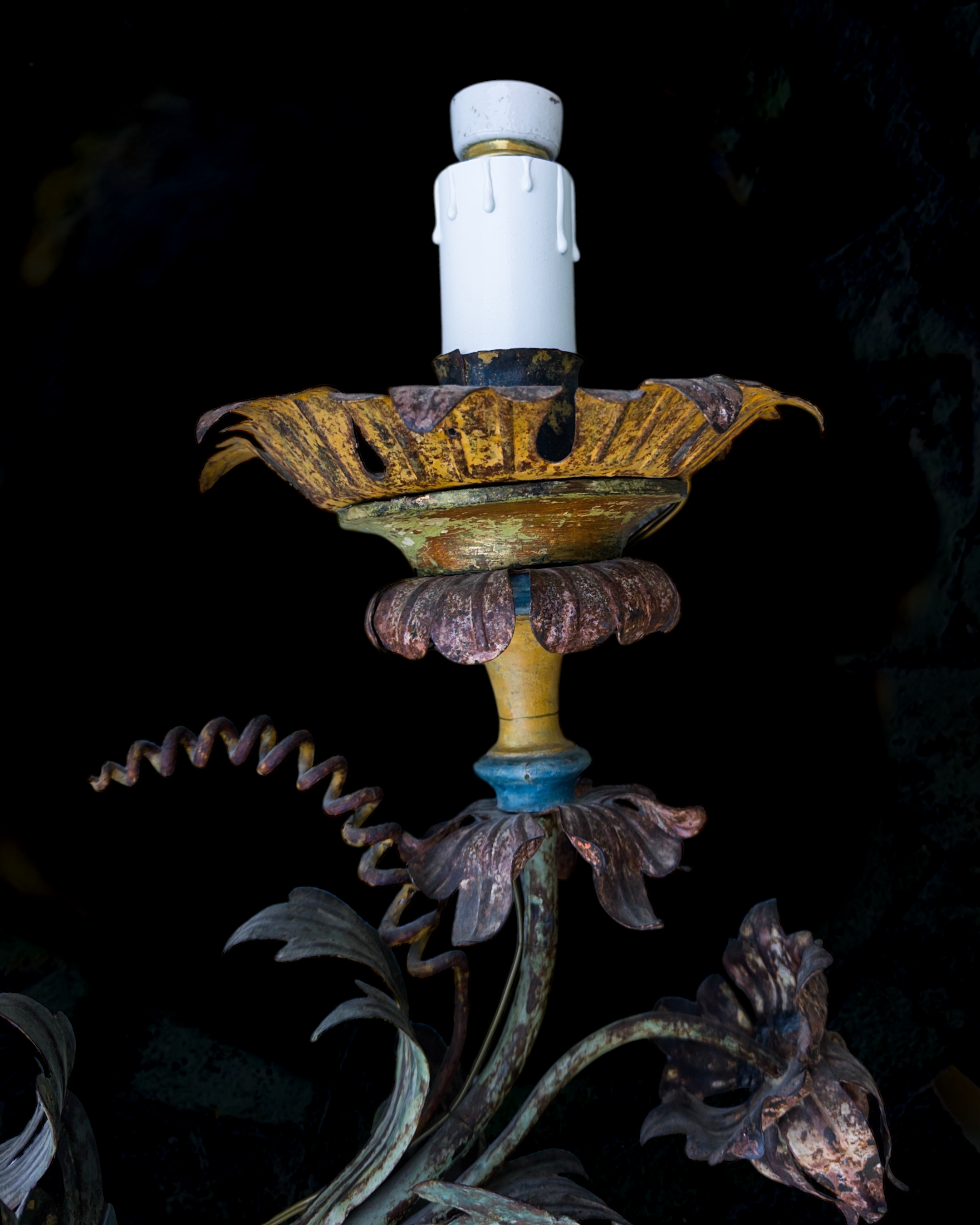 A pair of polychrome iron arms torcheres5.PNG