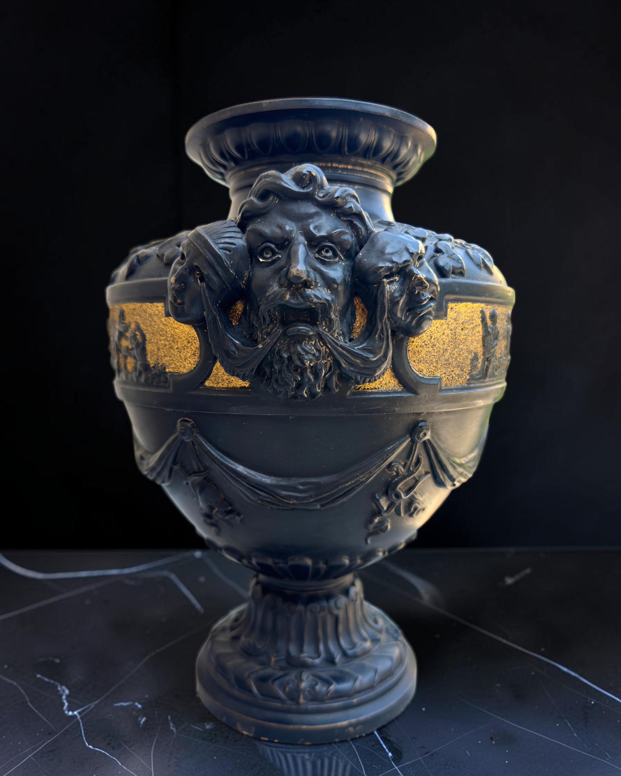 vaso nero (4).png