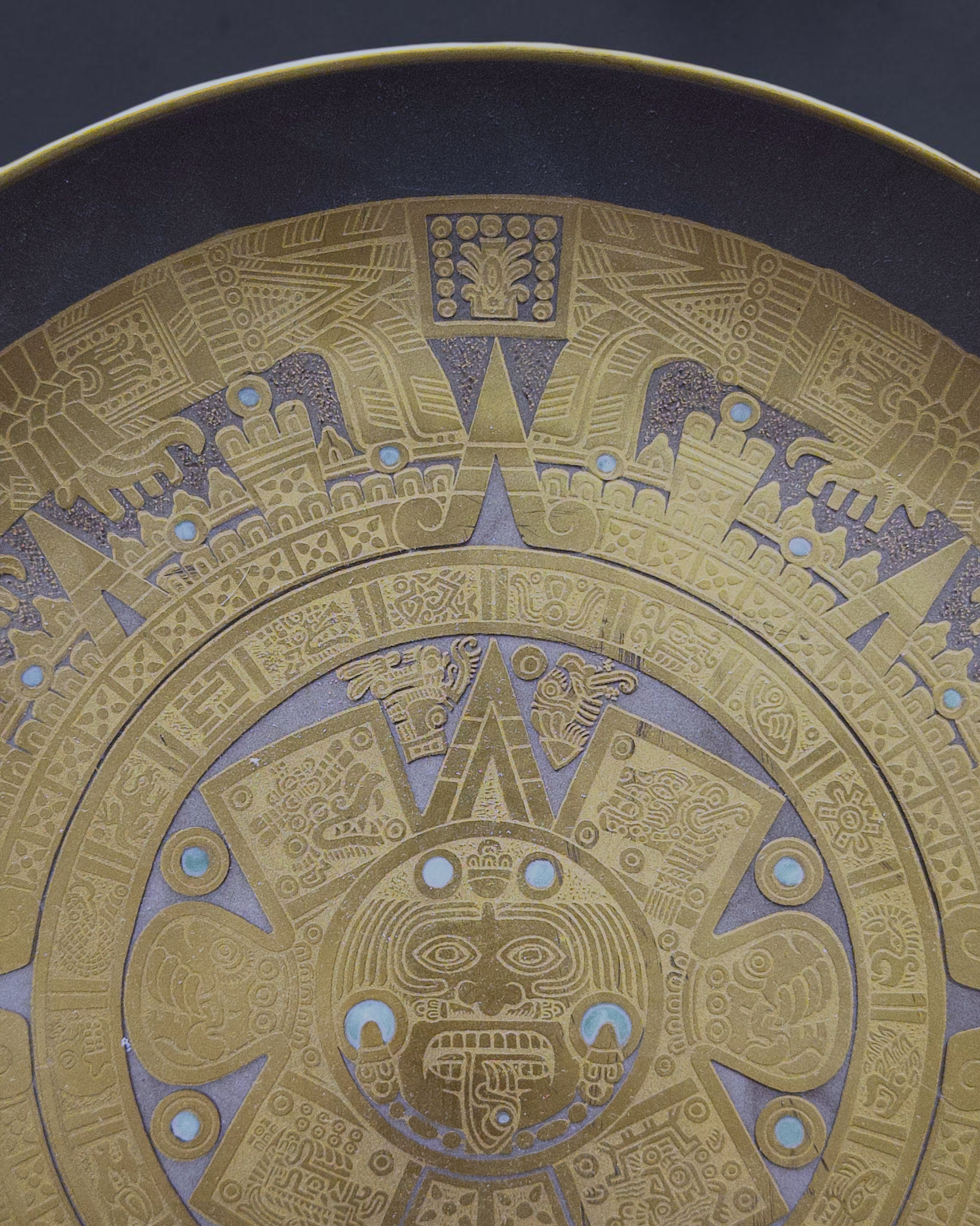 vivioli - piatto azteco (4).png