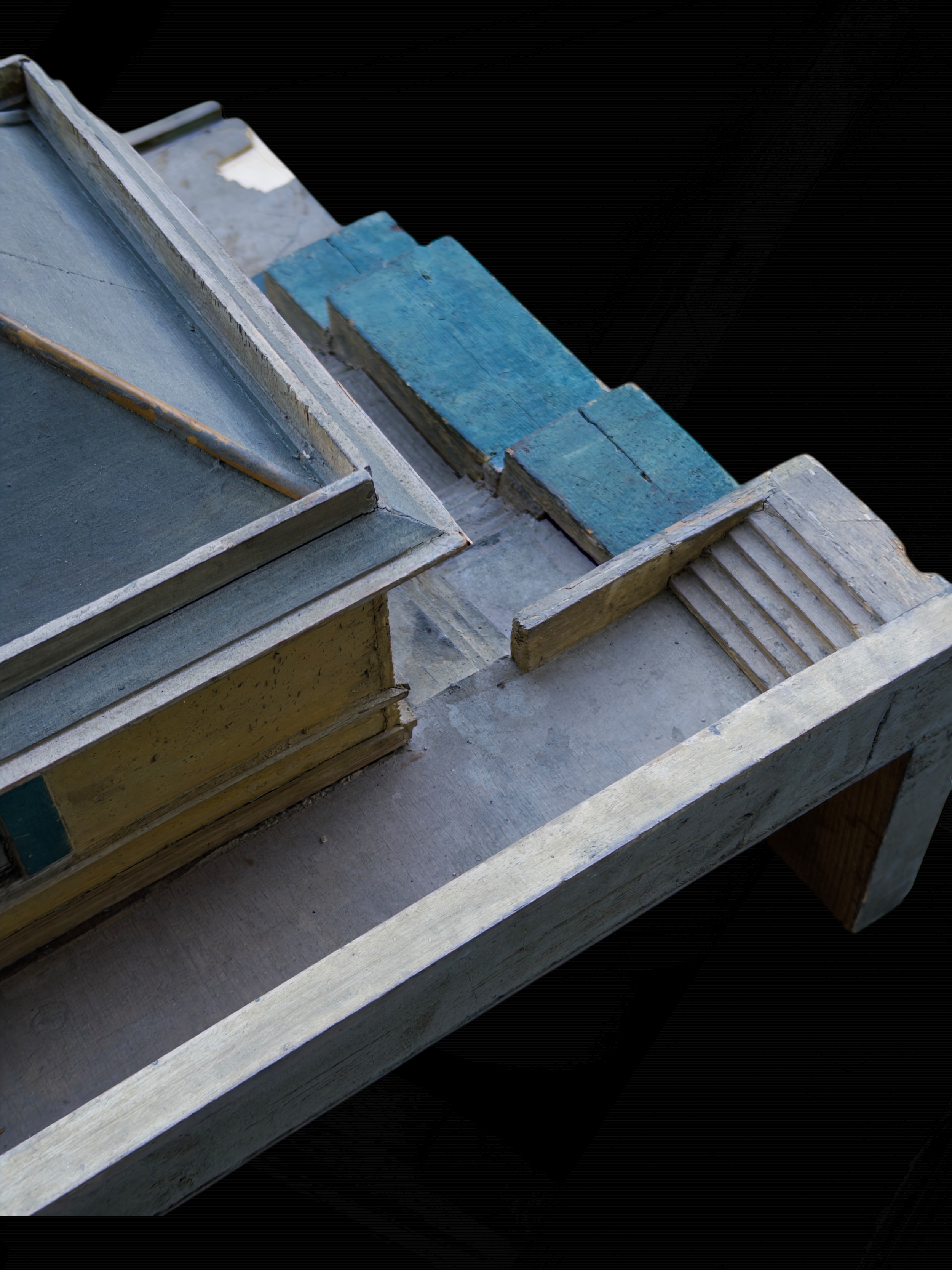 A maquette of an italian villa in the italian riviera25.PNG