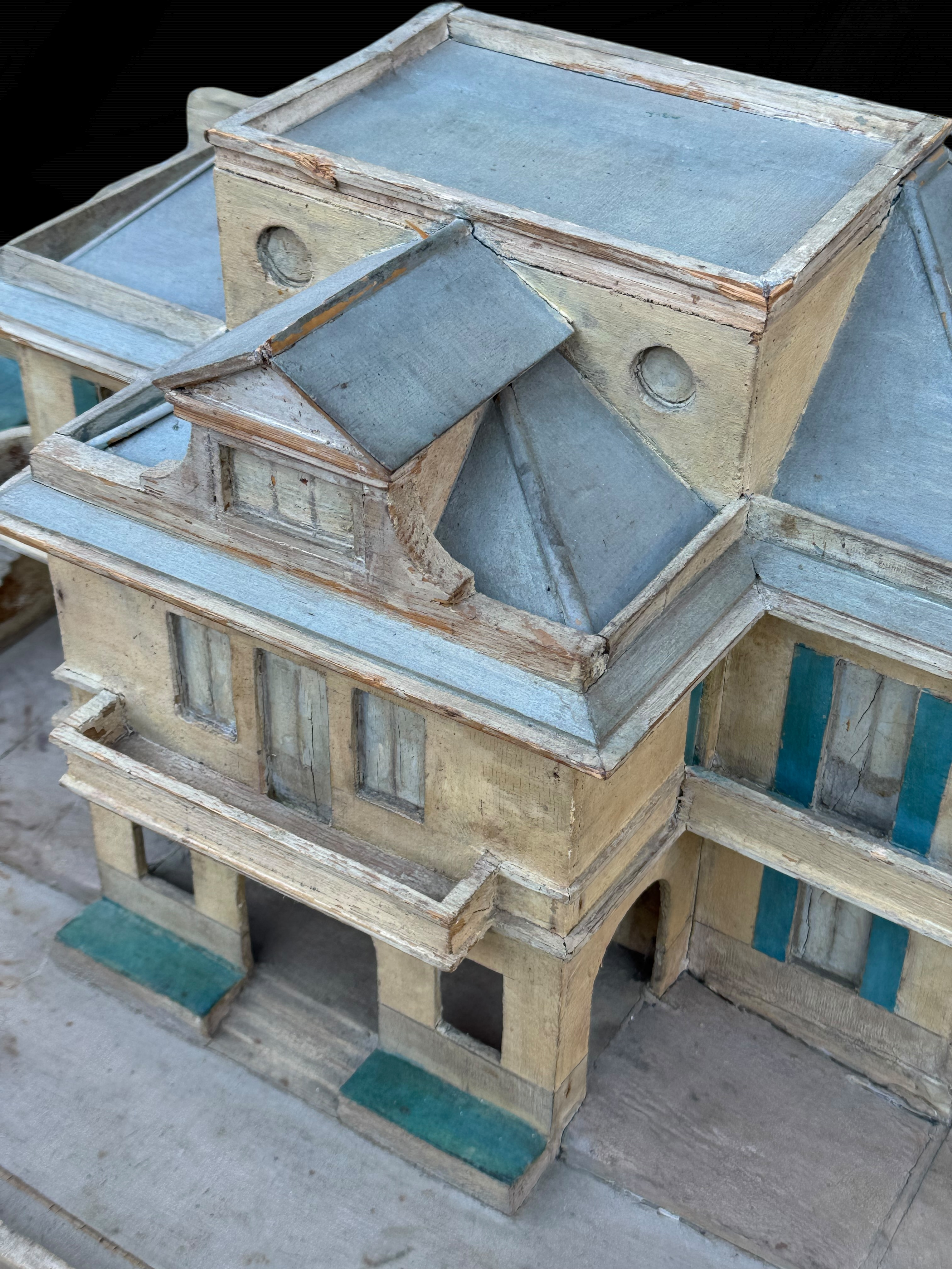 A maquette of an italian villa in the italian riviera26.PNG