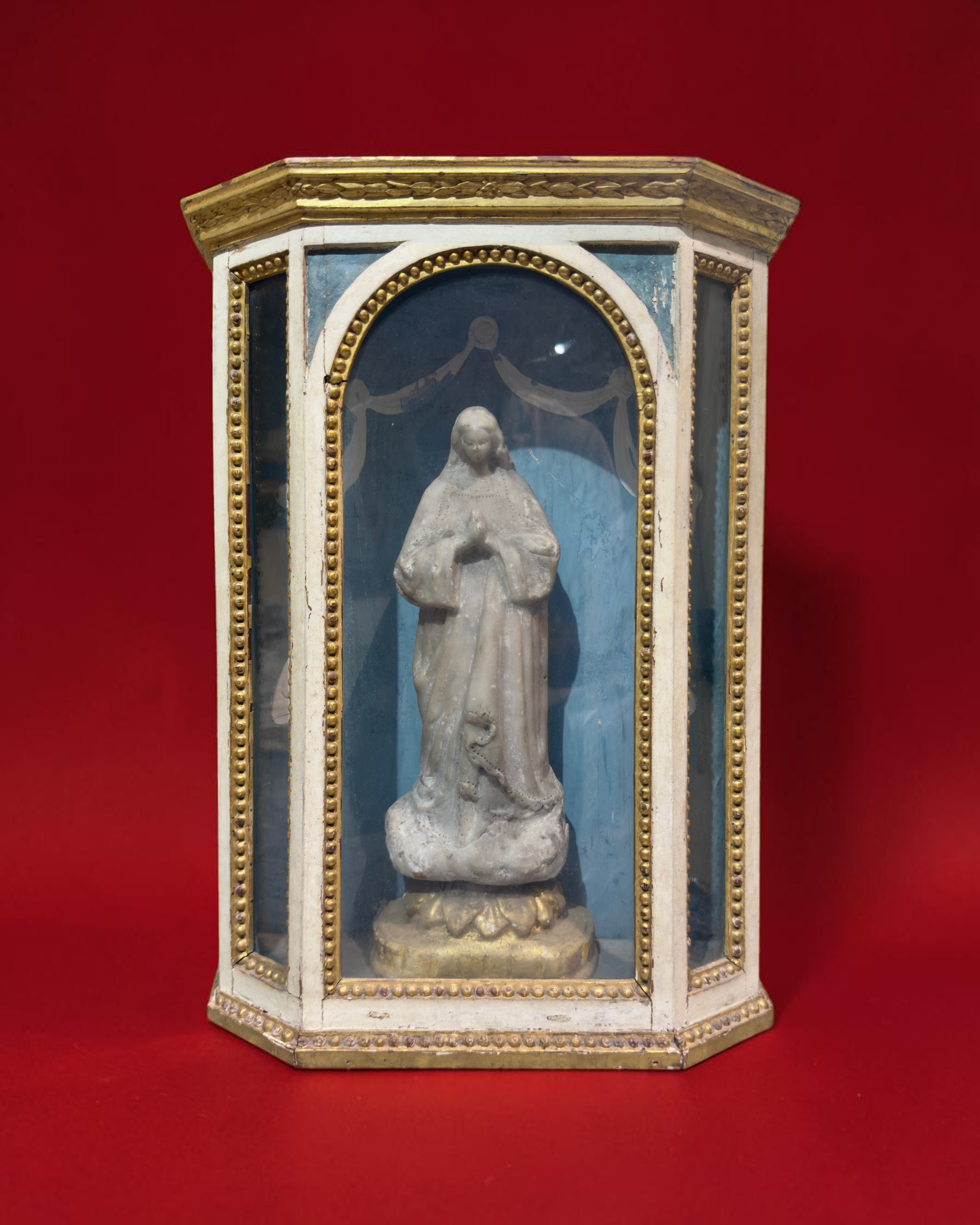 vivioli madonna statuetta.png