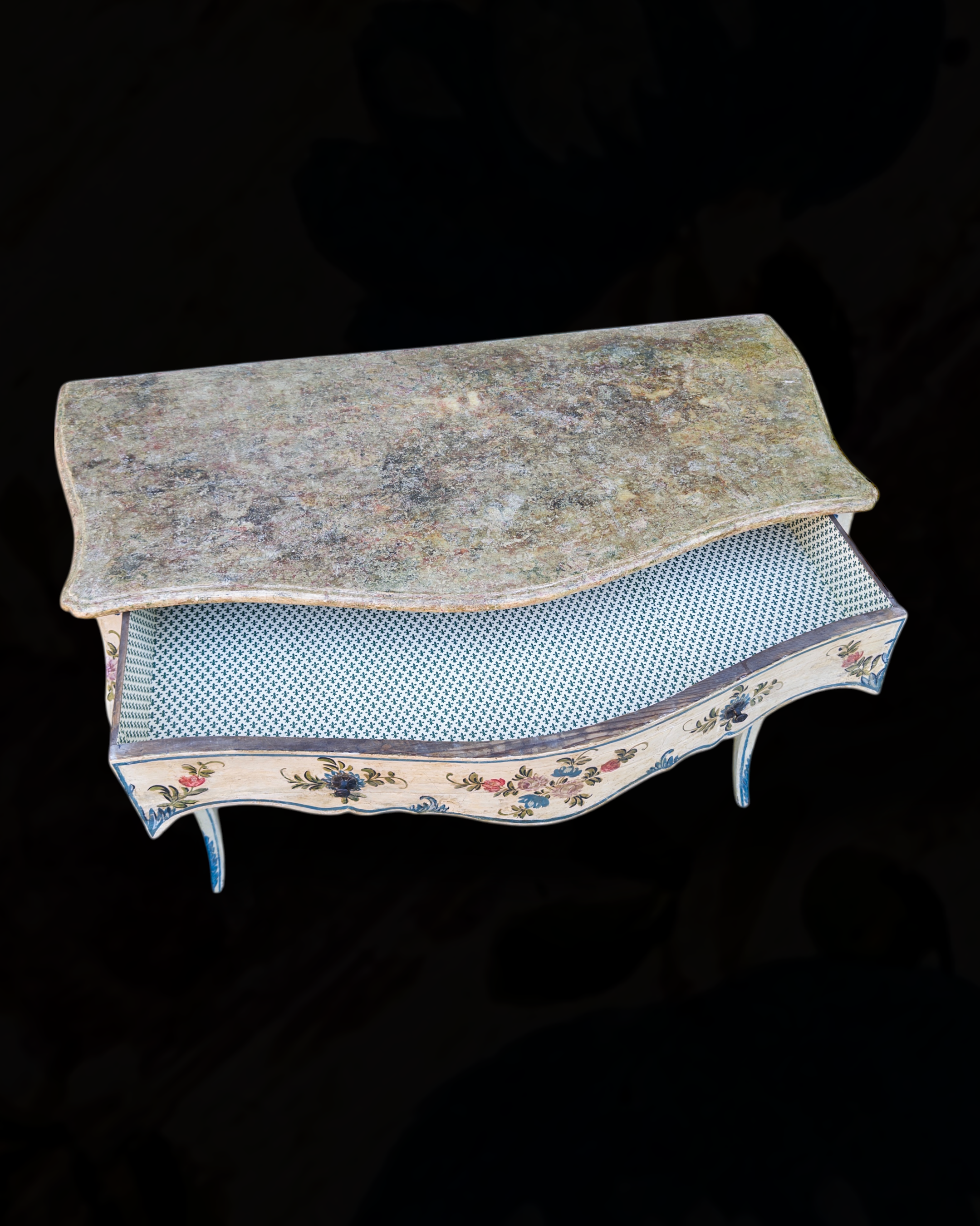 A Genoese LXV side table with faux marble top26.PNG