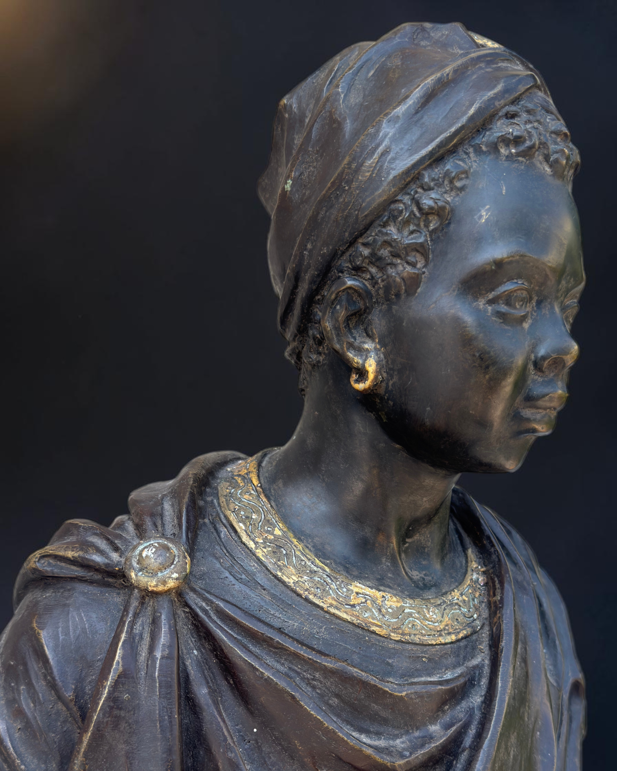 donna nera (3).png