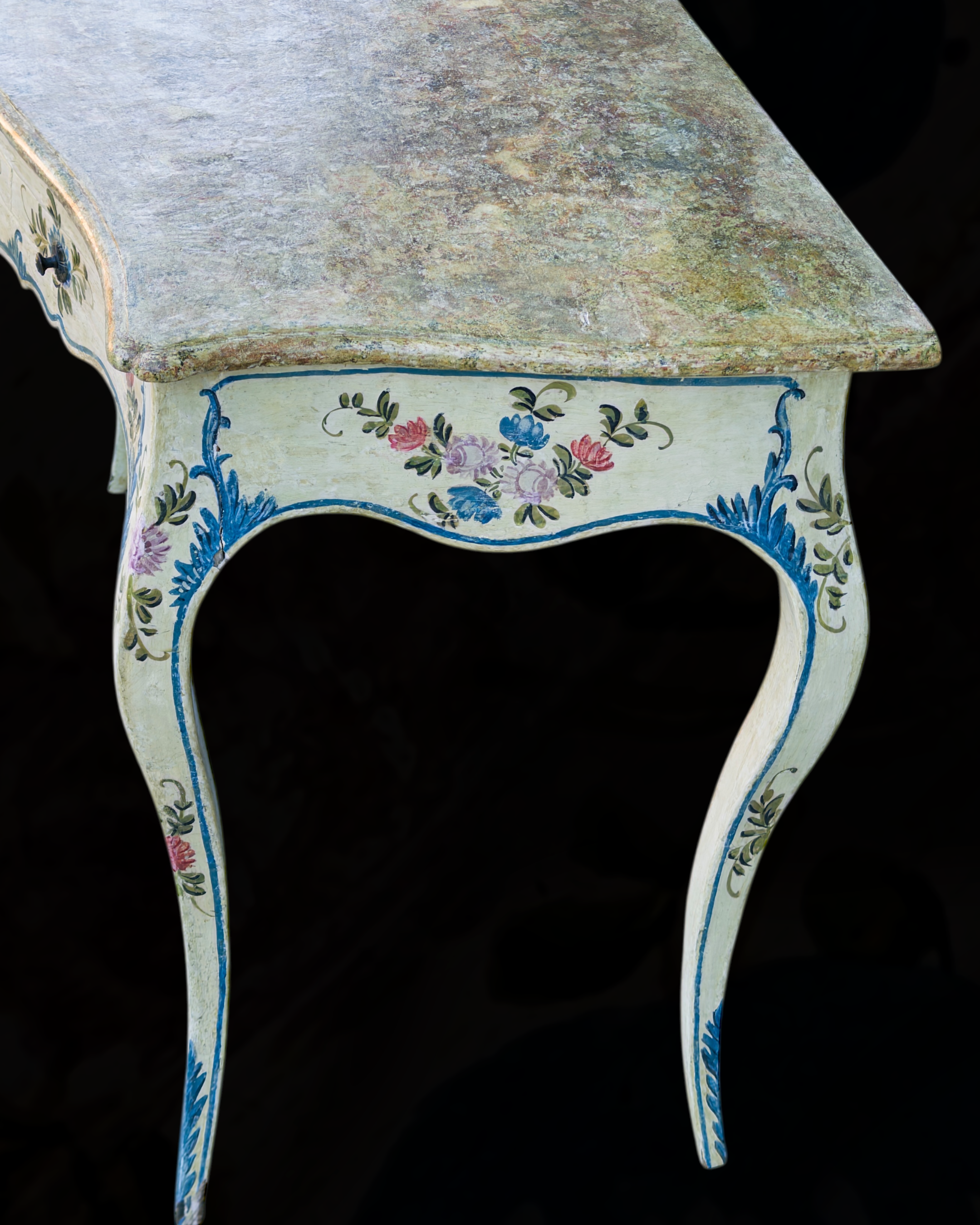 A Genoese LXV side table with faux marble top6.PNG
