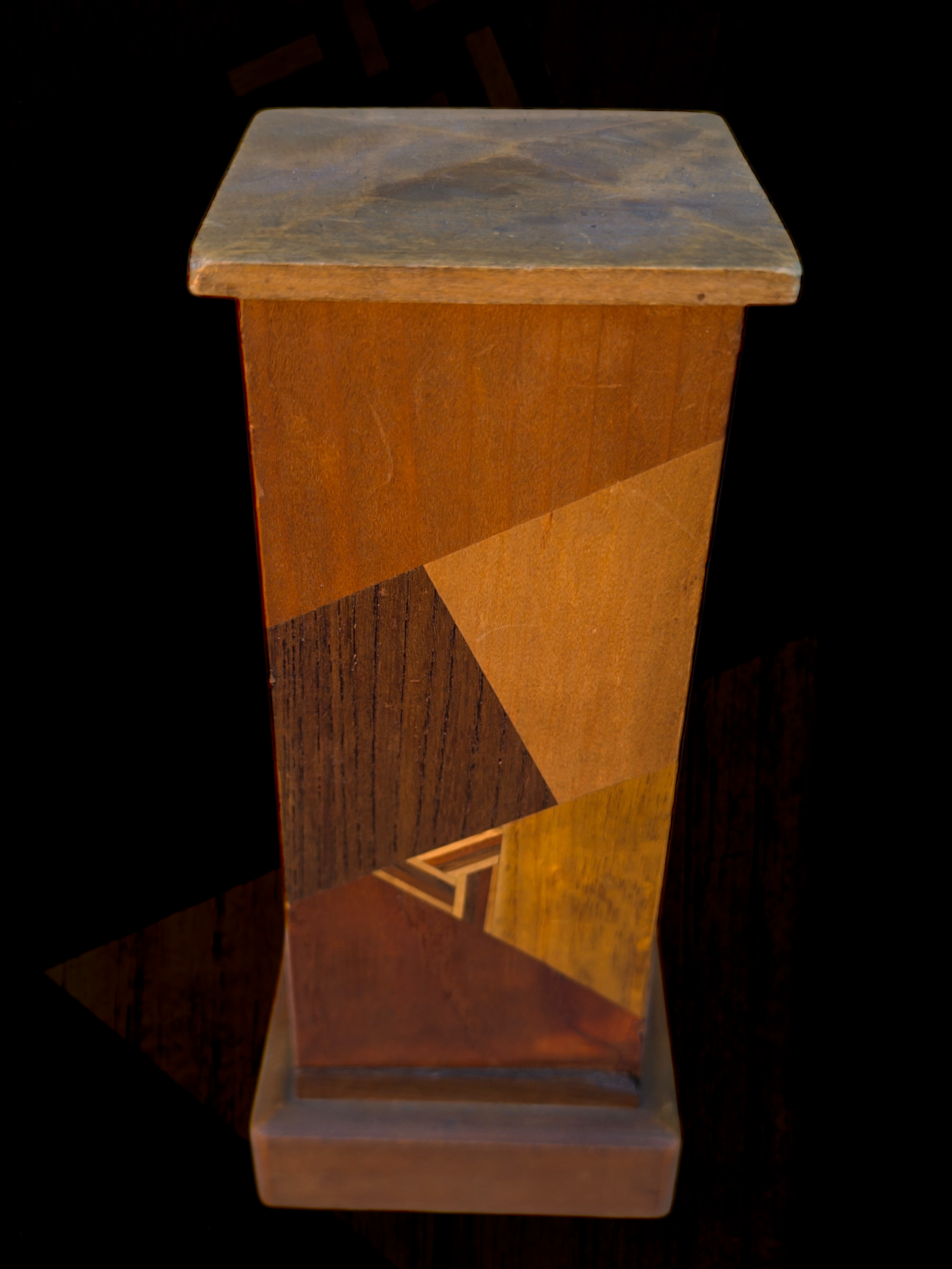 Wooden money box 9.PNG