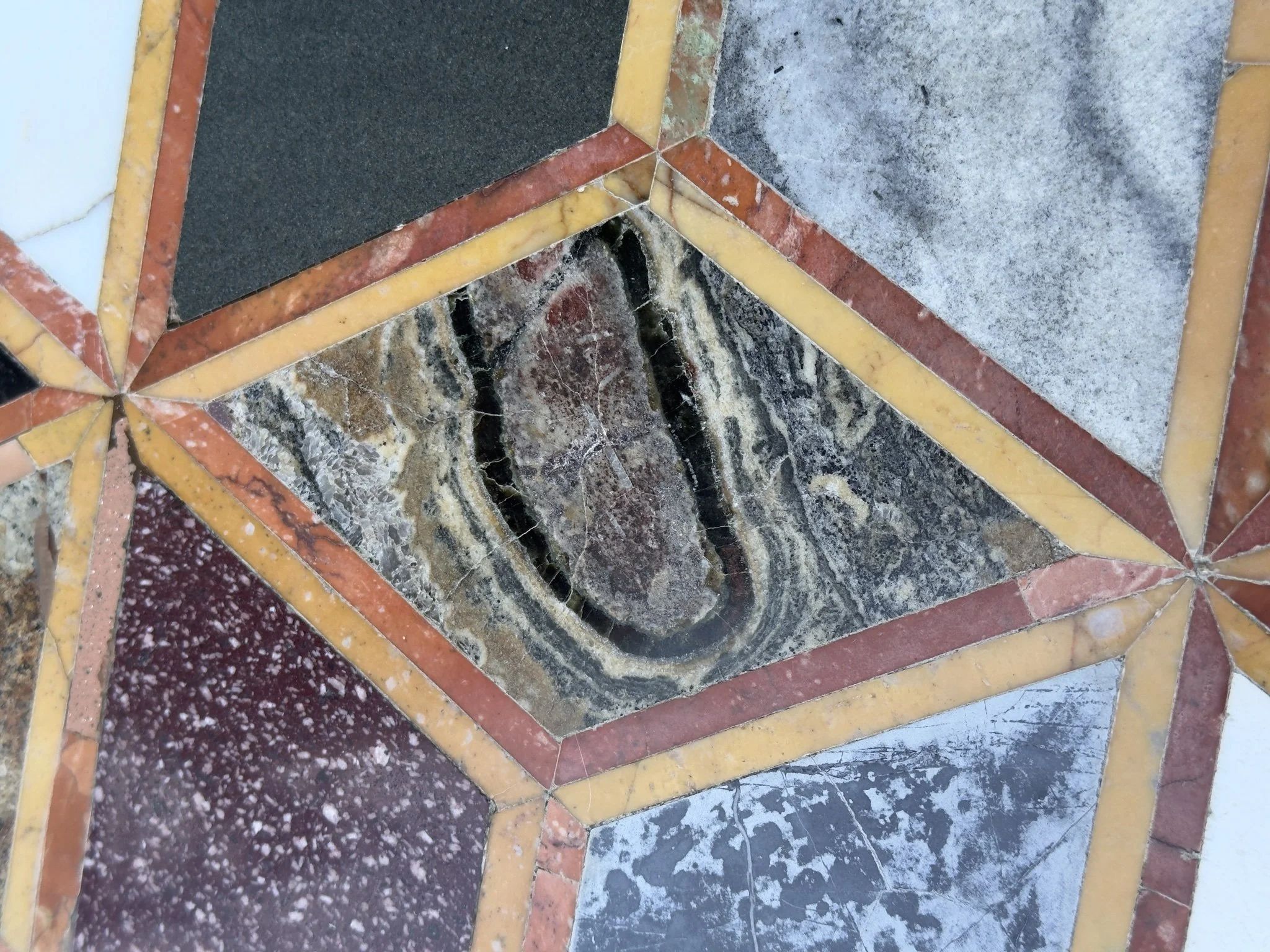 vivioliarteantica_consolle impero con marmo e pietre dure34.jpg