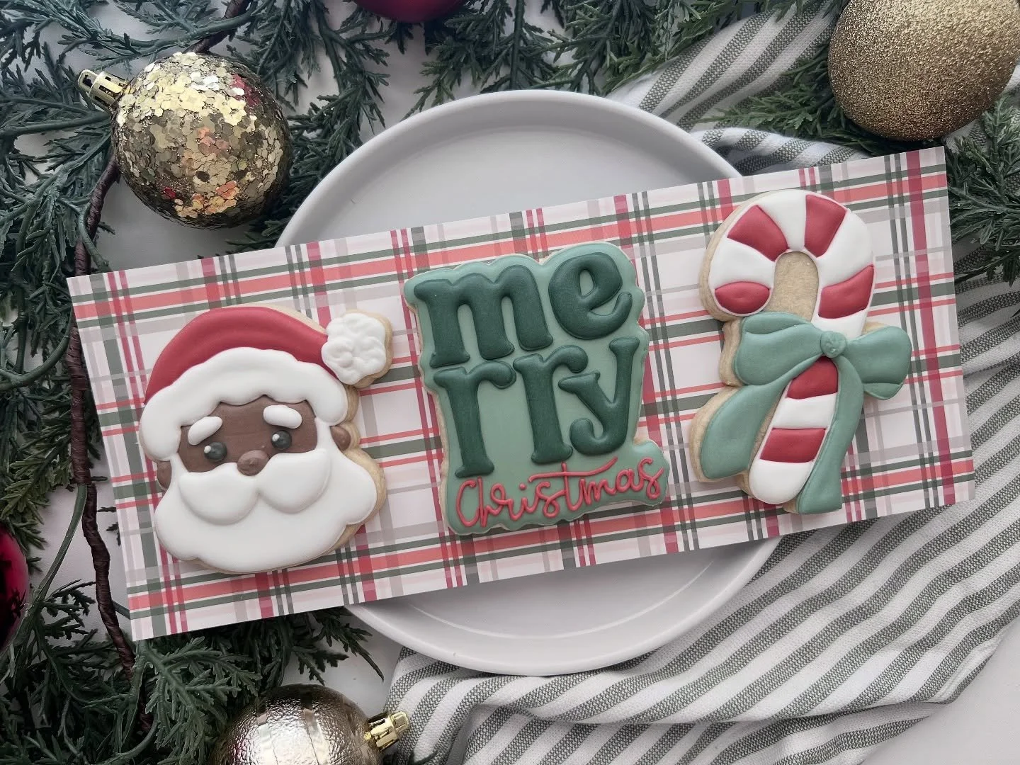 Who is ready for the Christmas Presale!? 🎁🌲❄️