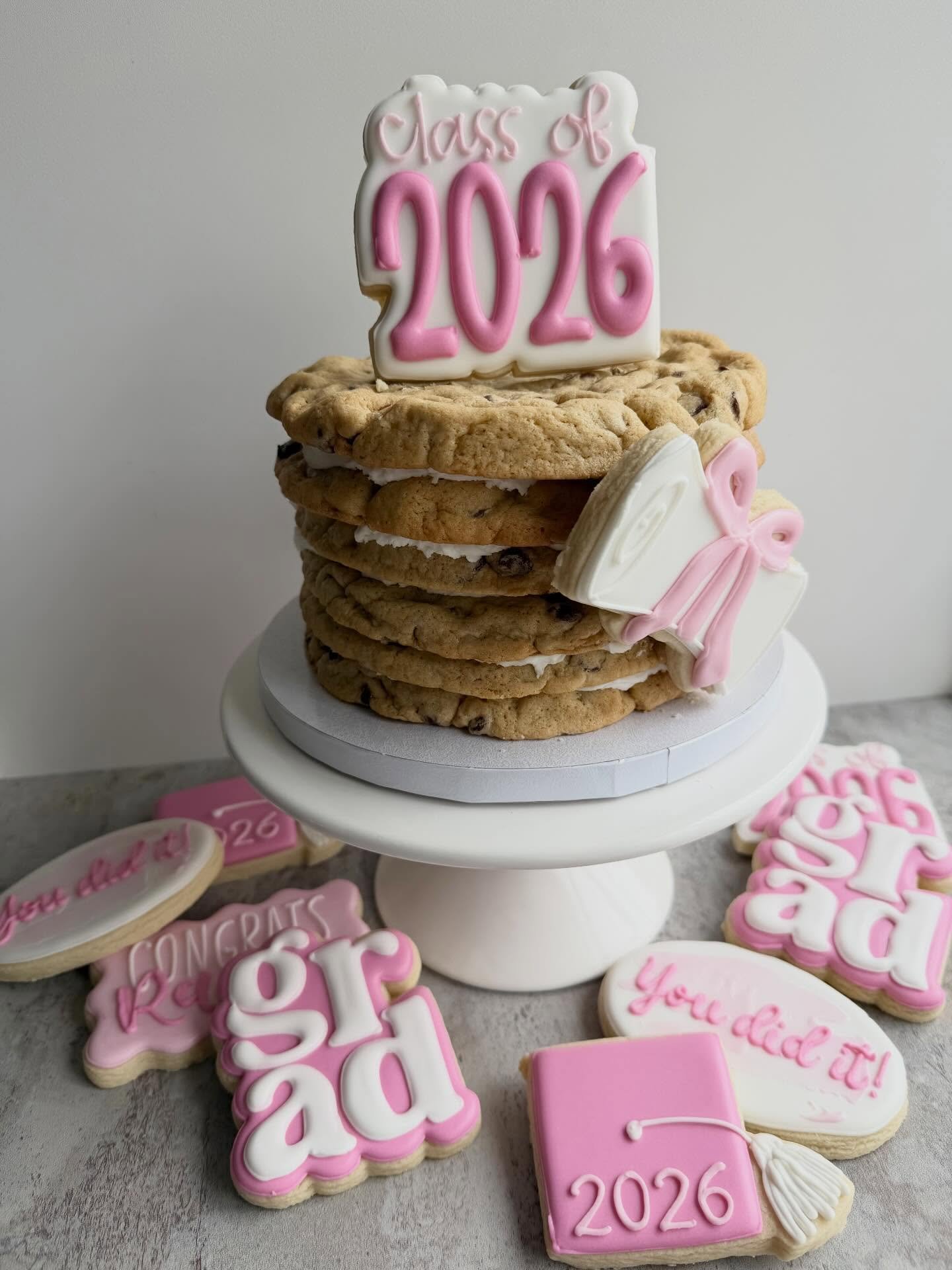 Are you ready for grad season?! I try to make it as easy as possible for all the grad parents out there. Whether it&rsquo;s pre-k or high school graduation, it&rsquo;s a busy time for everyone! Presale coming soon! Make sure to sign up for my email l