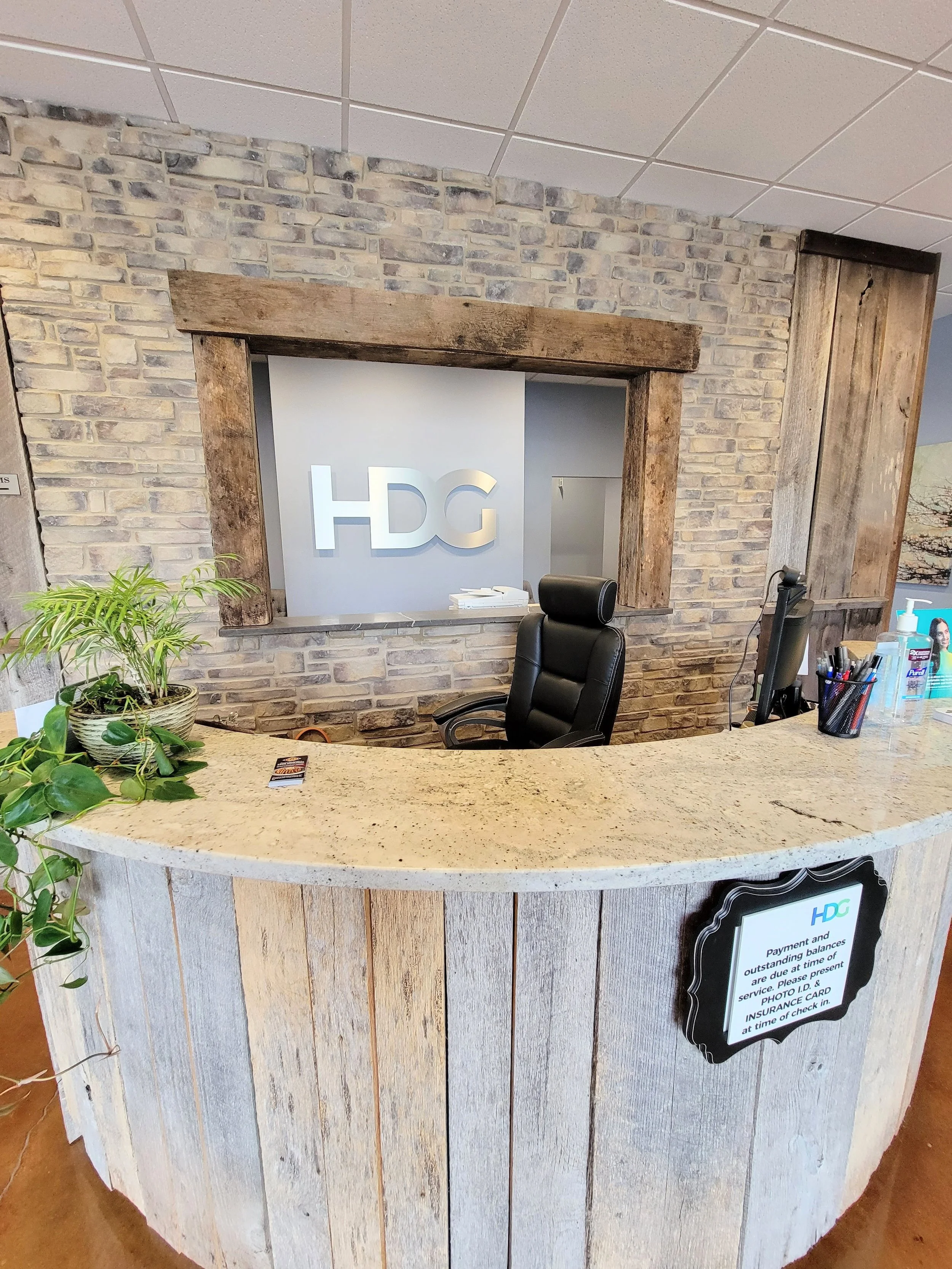 Reception desk at Hixson Dental Group