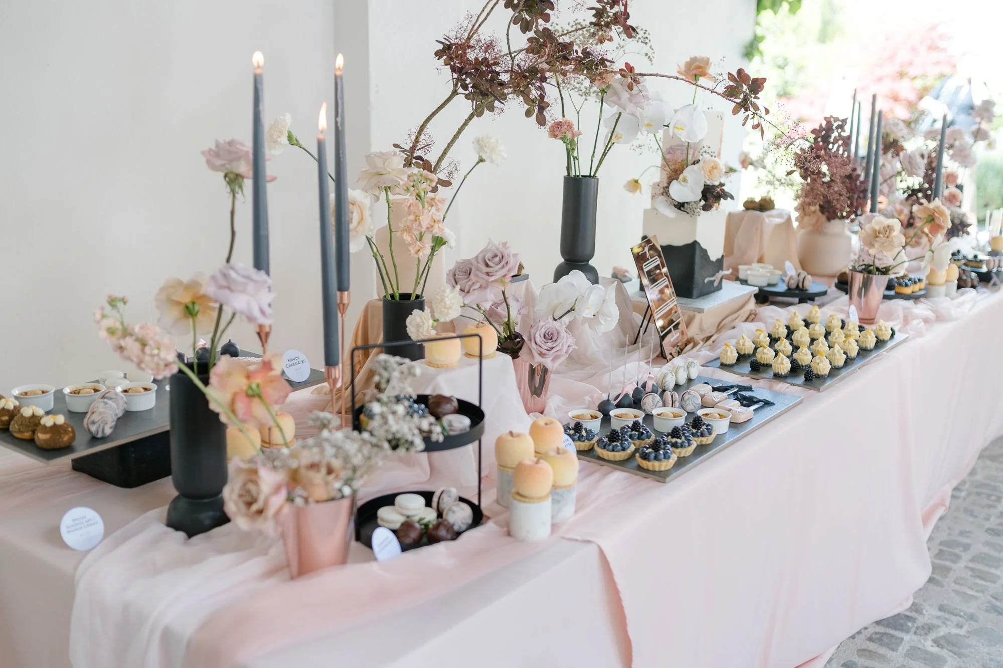 Blush, Black &amp; Rosegold - Elegant, Exklusiv &amp; Modern