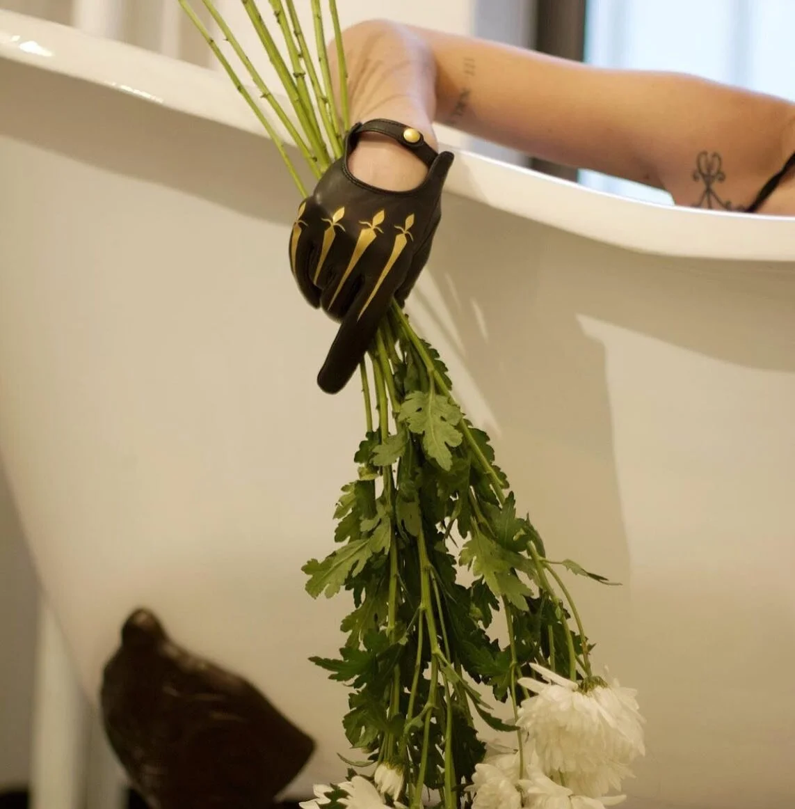 { @chasing__wolves } #wishlish