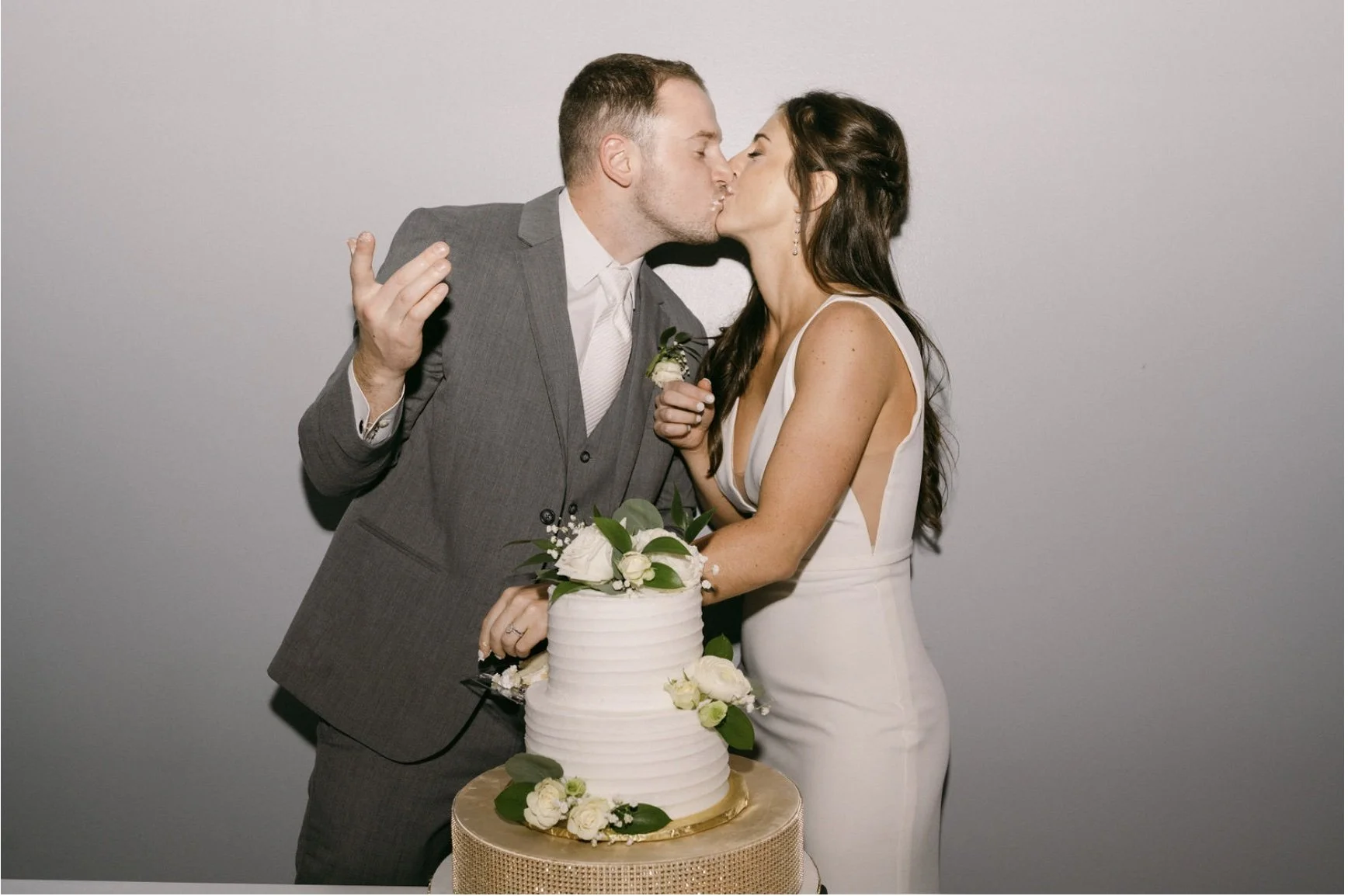 Sunday-Thursday Weddings