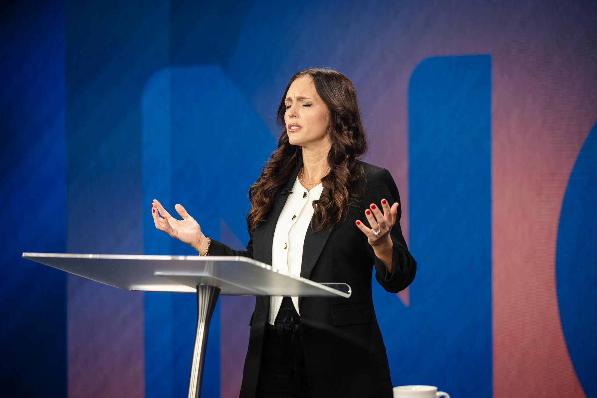 Brittni De La Mora, Love Always Ministries