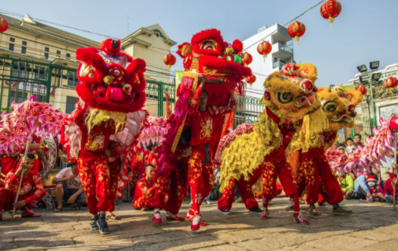 Chinese New Year: Customs &amp; Traditions