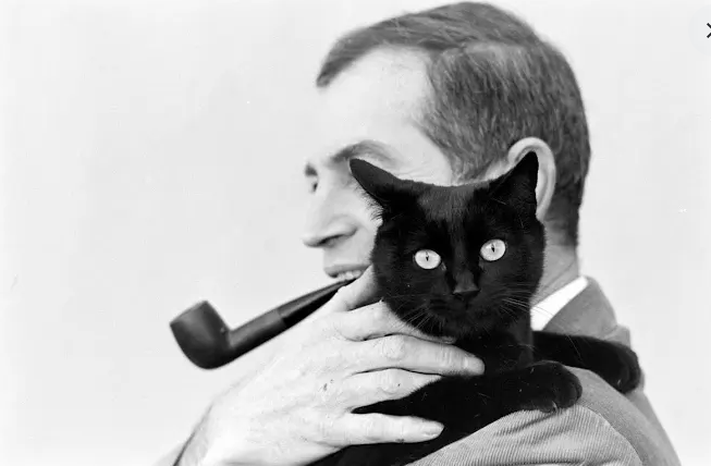 10 Common Superstitions