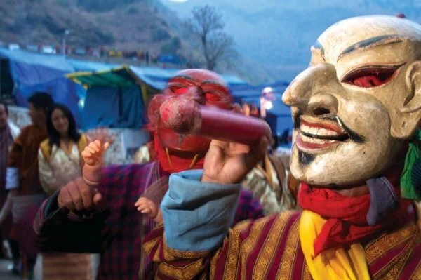 10 Bizarre Traditions From Around The World That Will Make Your Jaw Drop