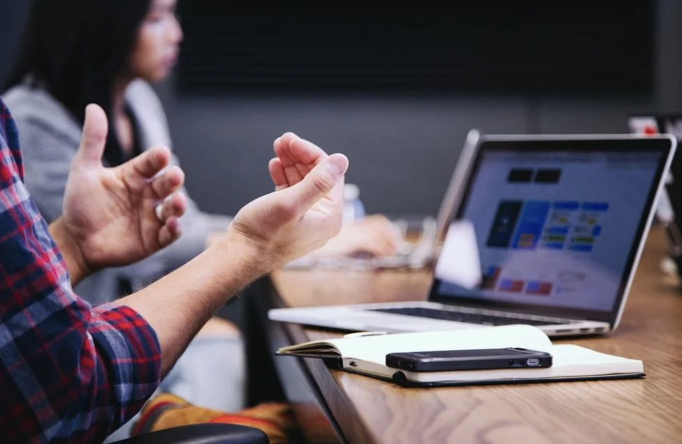 6 Barriers of Effective Communication