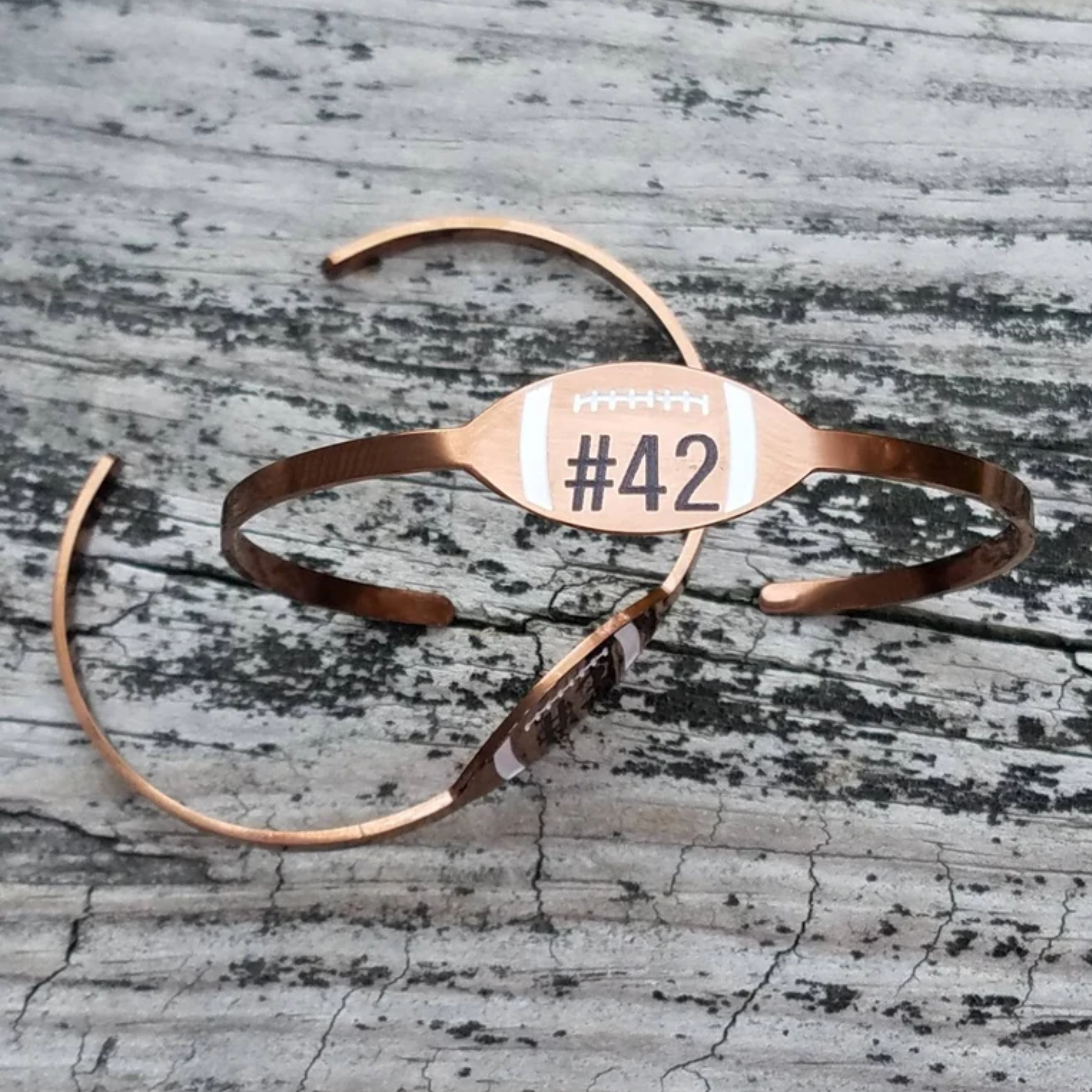 Football cuff .png