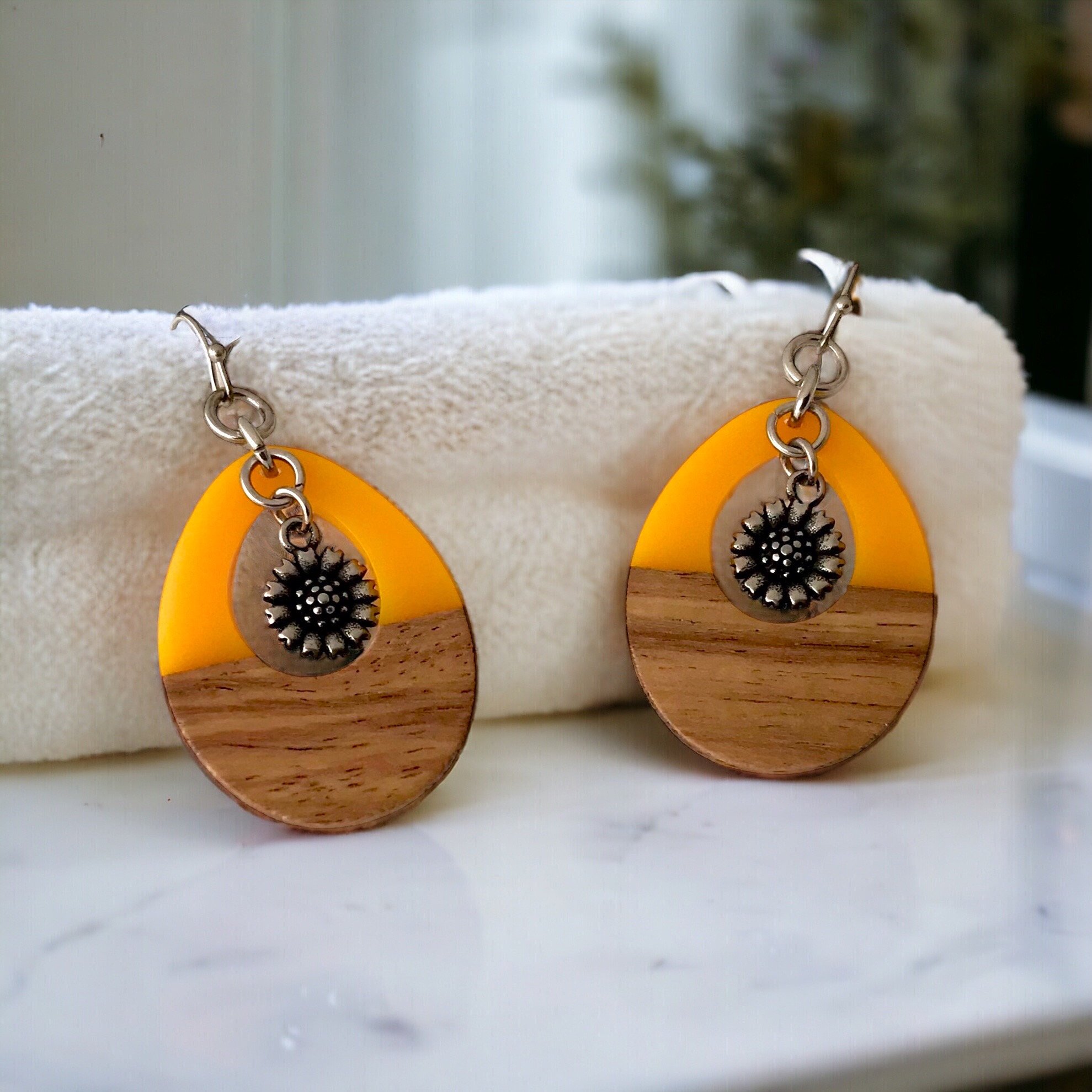https://i.etsystatic.com/7187605/r/il/a19141/5967545409/il_fullxfull.5967545409_er8j.jpg