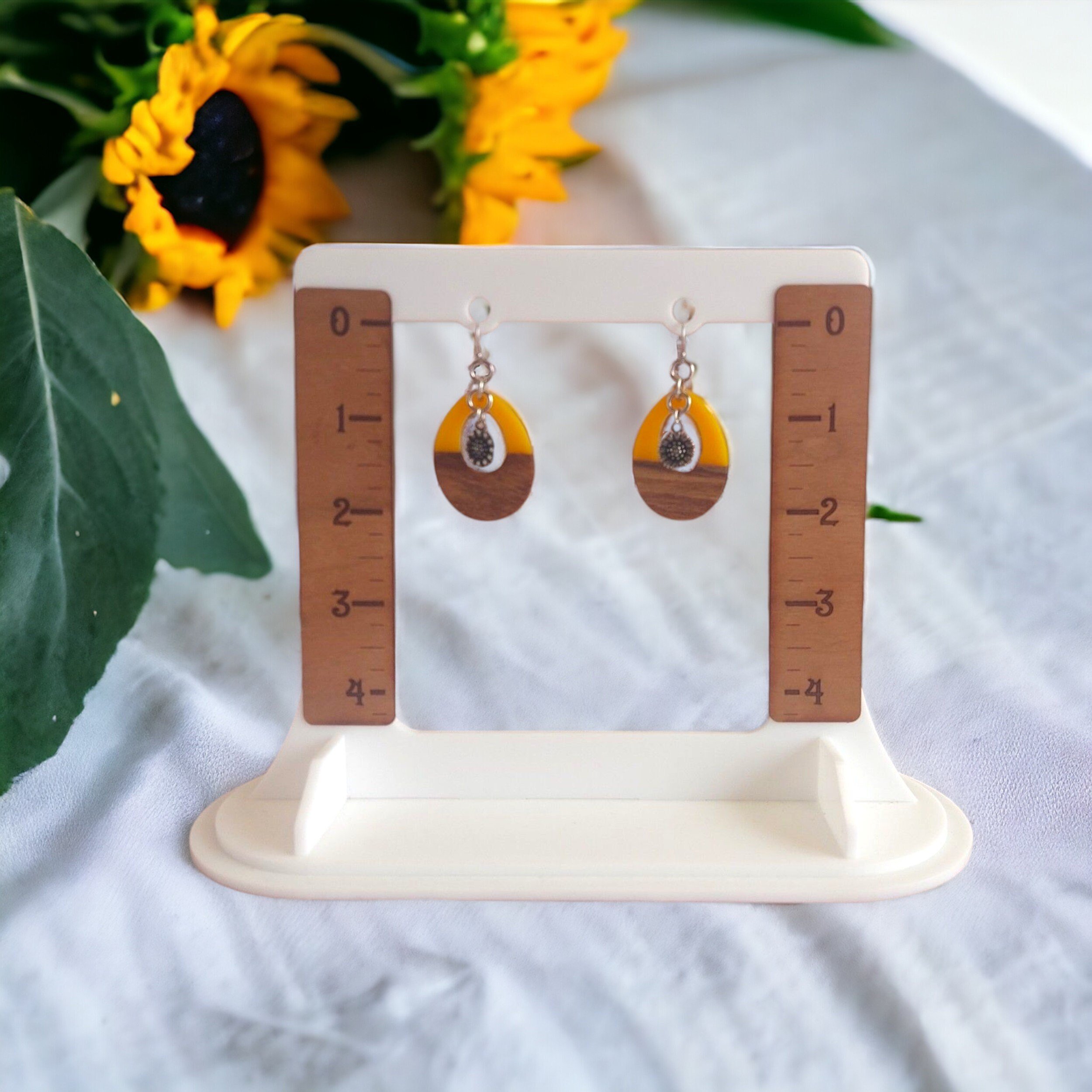 https://i.etsystatic.com/7187605/r/il/e7e19b/5918904050/il_fullxfull.5918904050_87hi.jpg