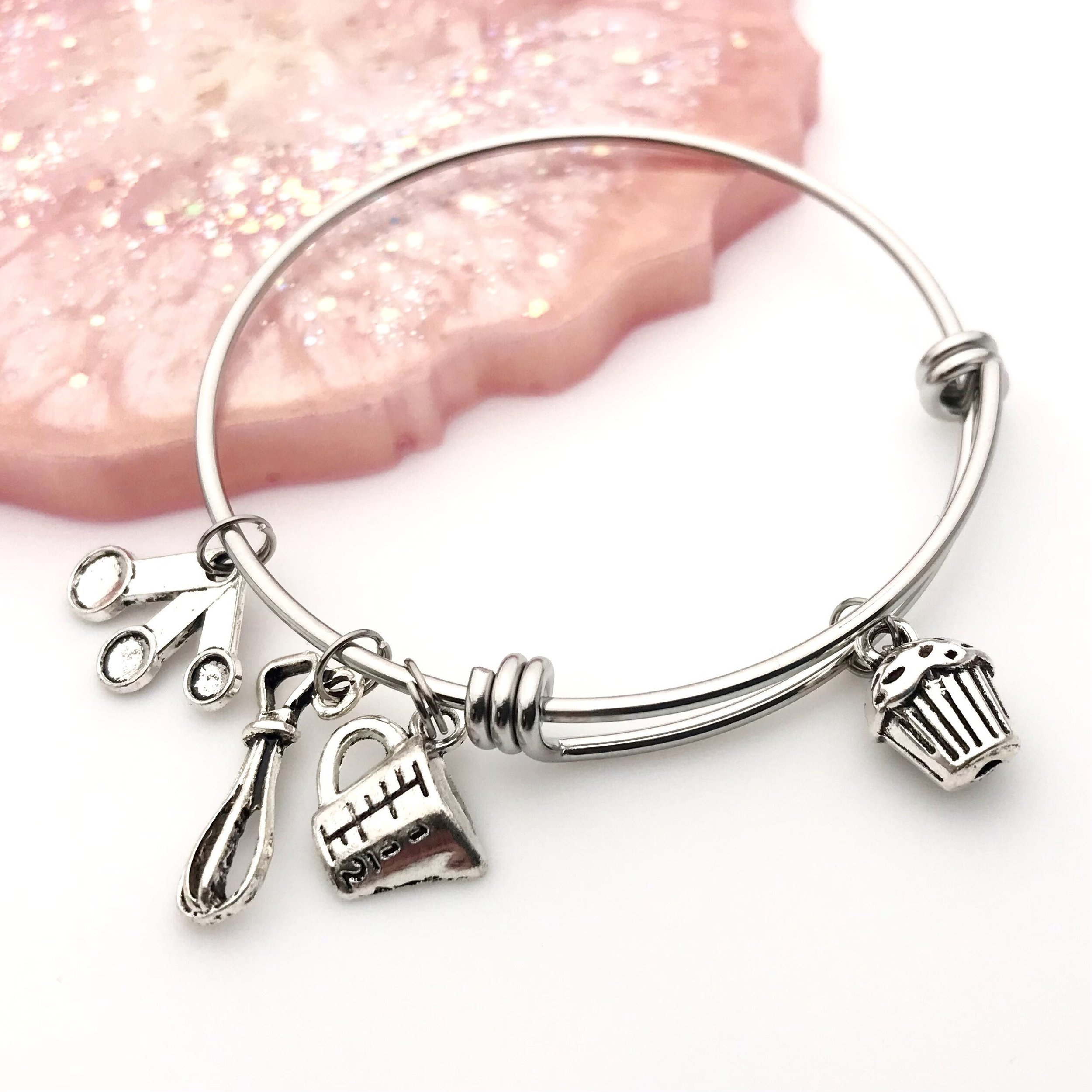 https://i.etsystatic.com/7187605/r/il/54accd/3812978651/il_fullxfull.3812978651_63ke.jpg