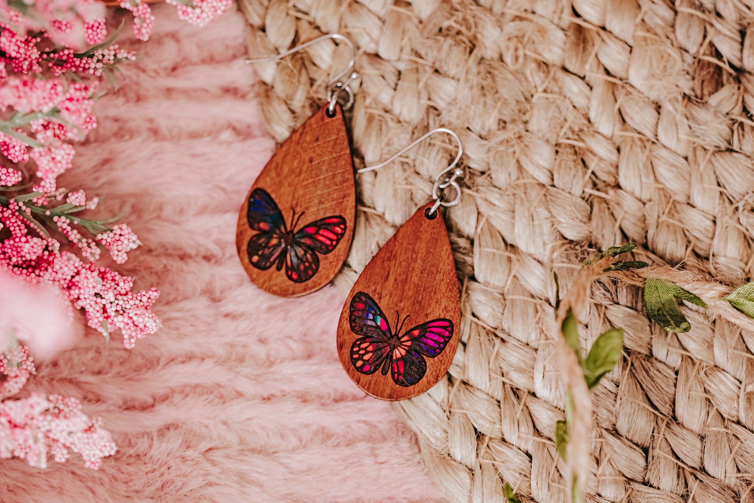 https://i.etsystatic.com/7187605/r/il/d927b7/5145895908/il_fullxfull.5145895908_ofqn.jpg